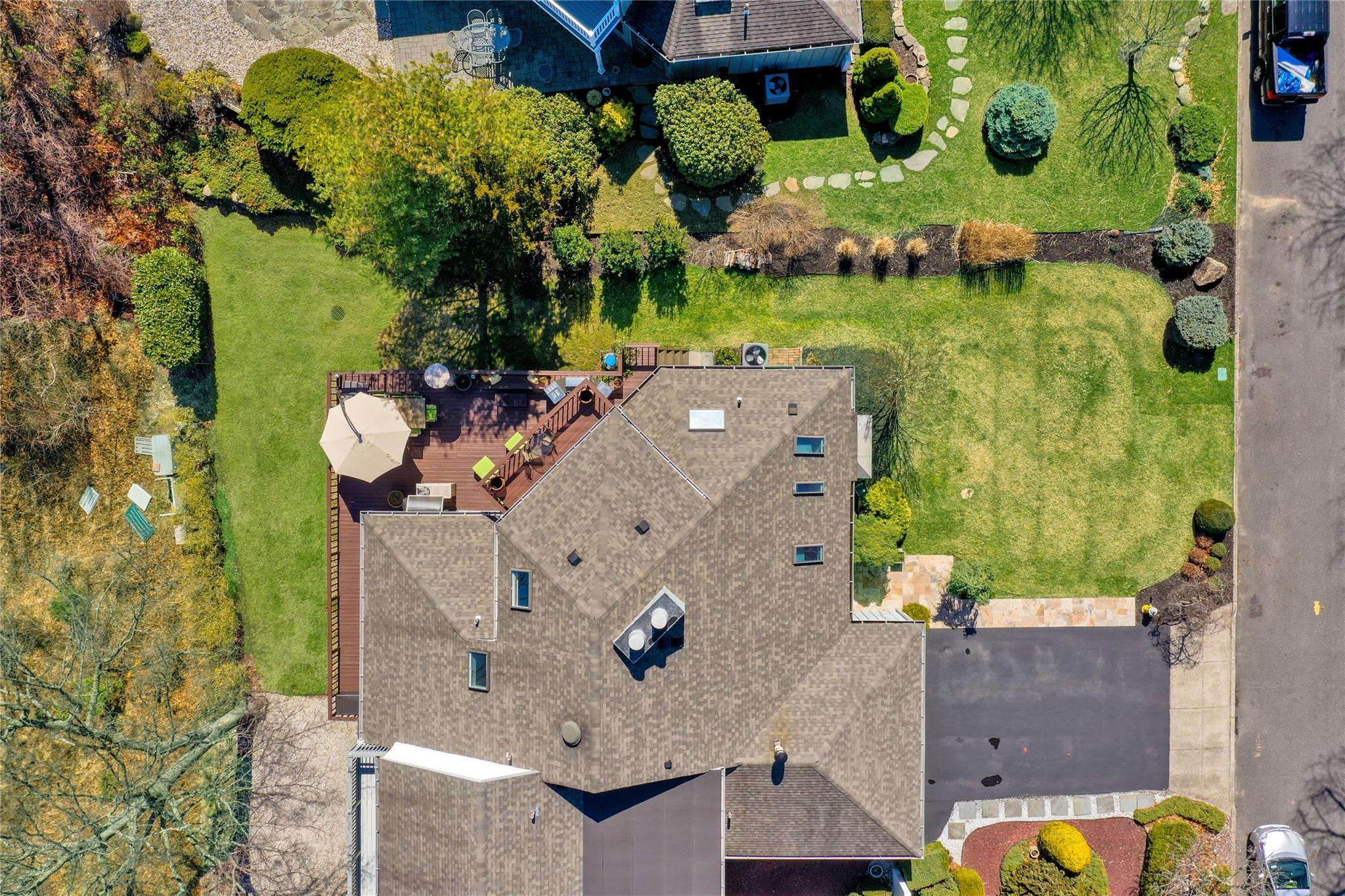 49 Rockledge Path, Port Jefferson, New York image 6