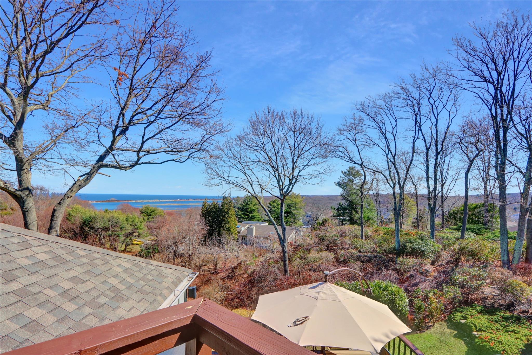 49 Rockledge Path, Port Jefferson, New York image 7
