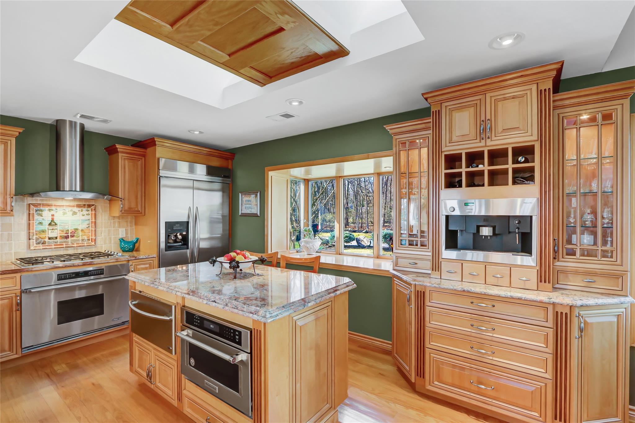 49 Rockledge Path, Port Jefferson, New York image 18