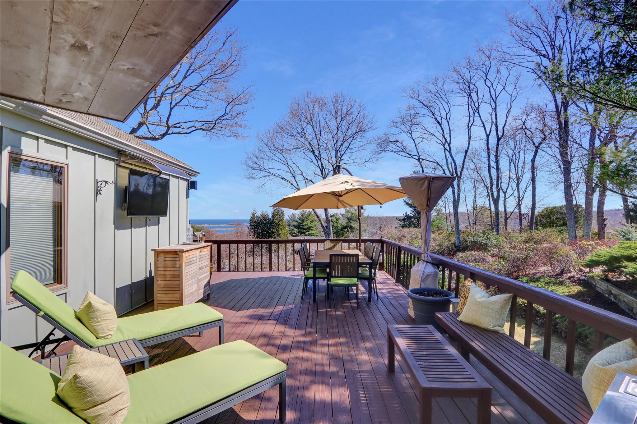 49 Rockledge Path, Port Jefferson, New York image 38