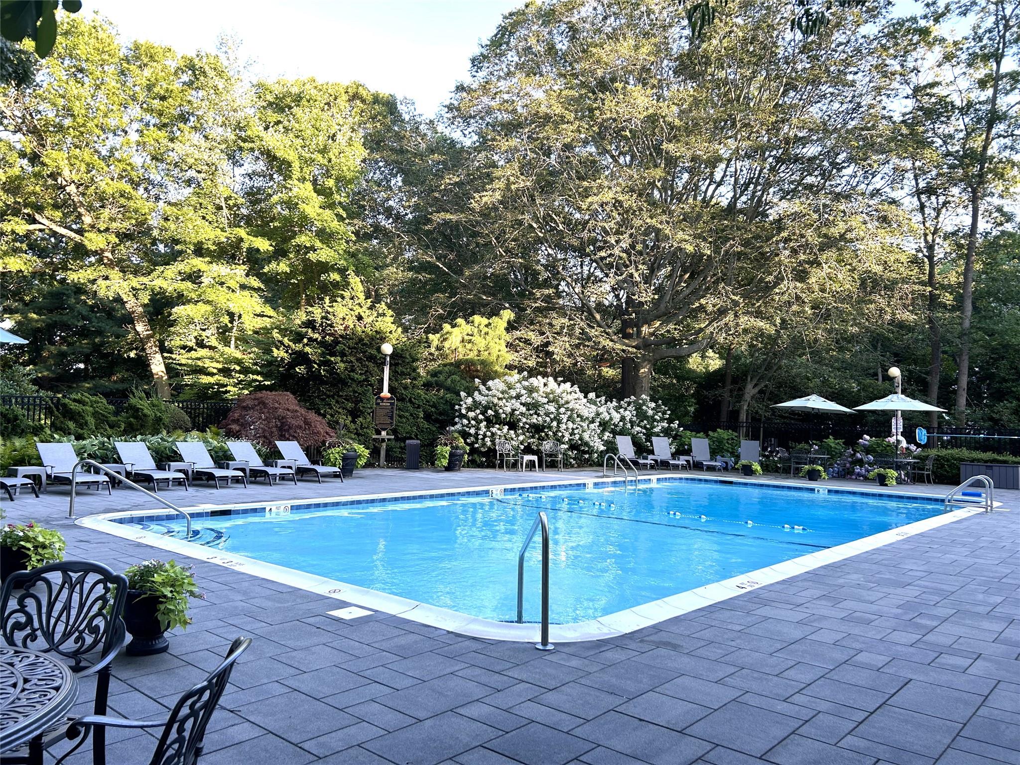49 Rockledge Path, Port Jefferson, New York image 47