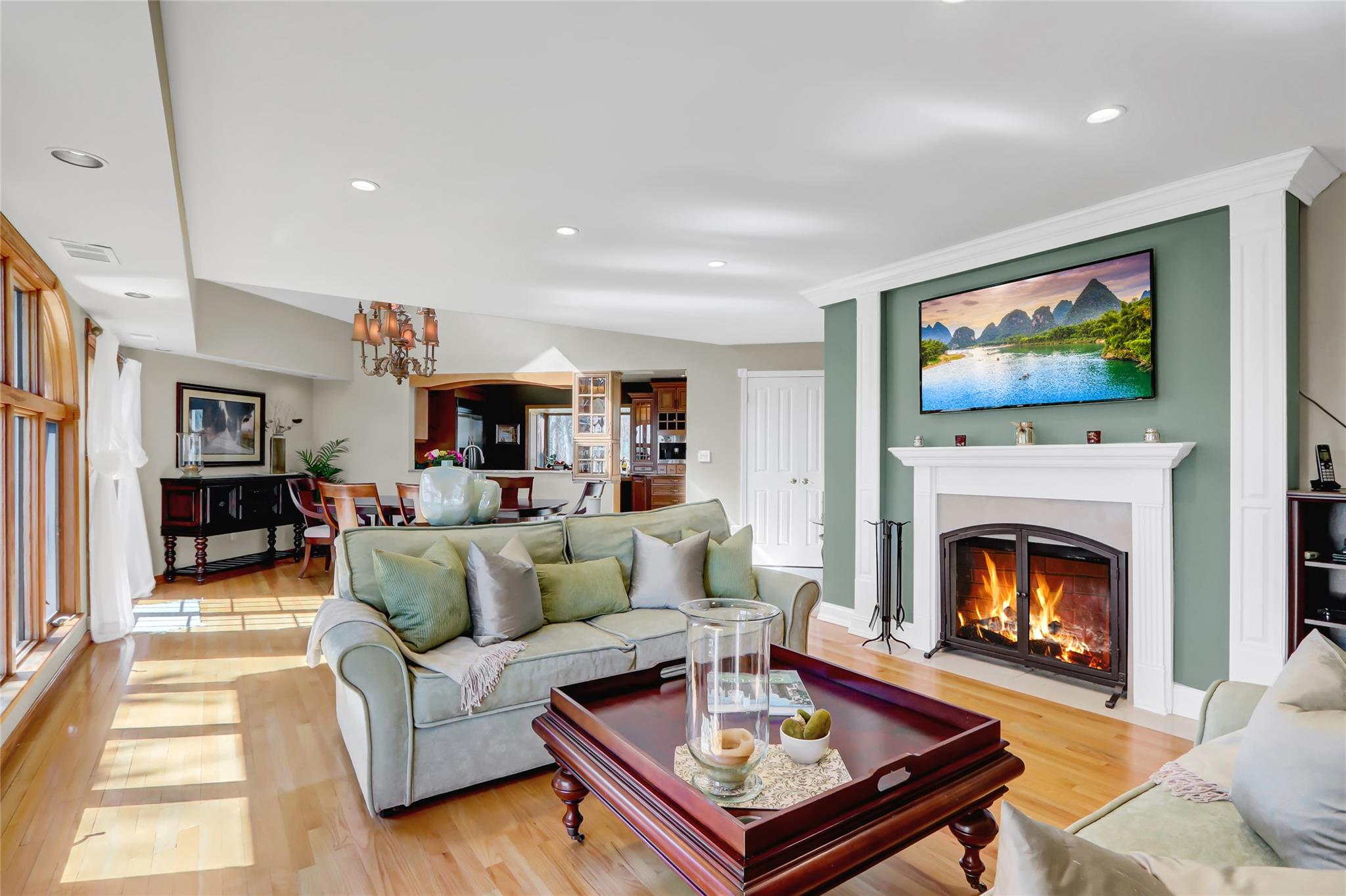 49 Rockledge Path, Port Jefferson, New York image 12