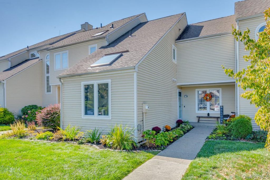 Photo of 187 Fairway Drive, Carmel, NY 10512 (MLS # 984197)