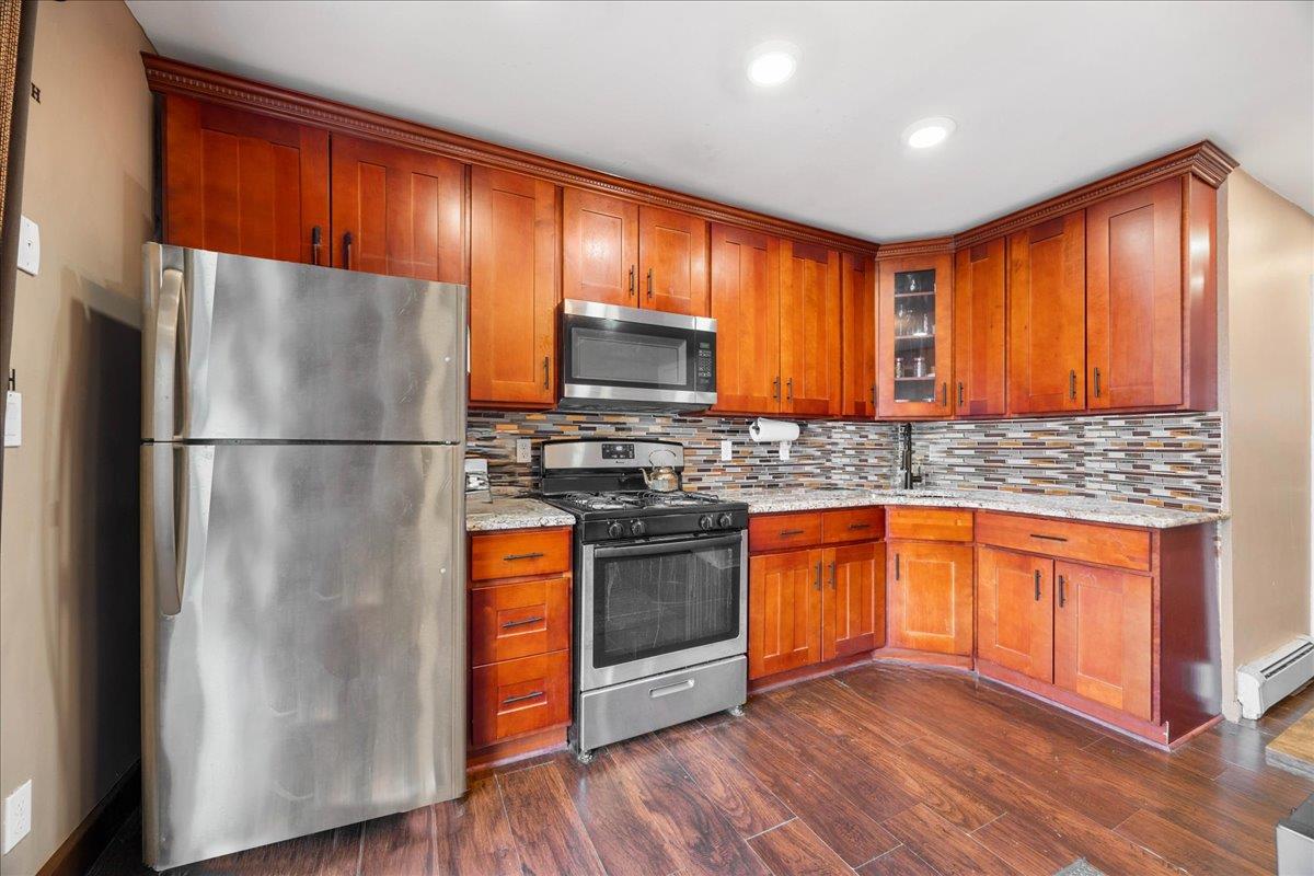 66 Henry Street, Hempstead, New York image 12