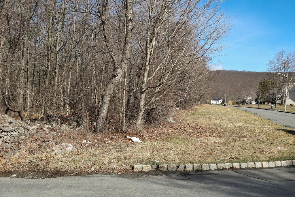 246 Schunnemunk Road, Highland Mills, New York image 3