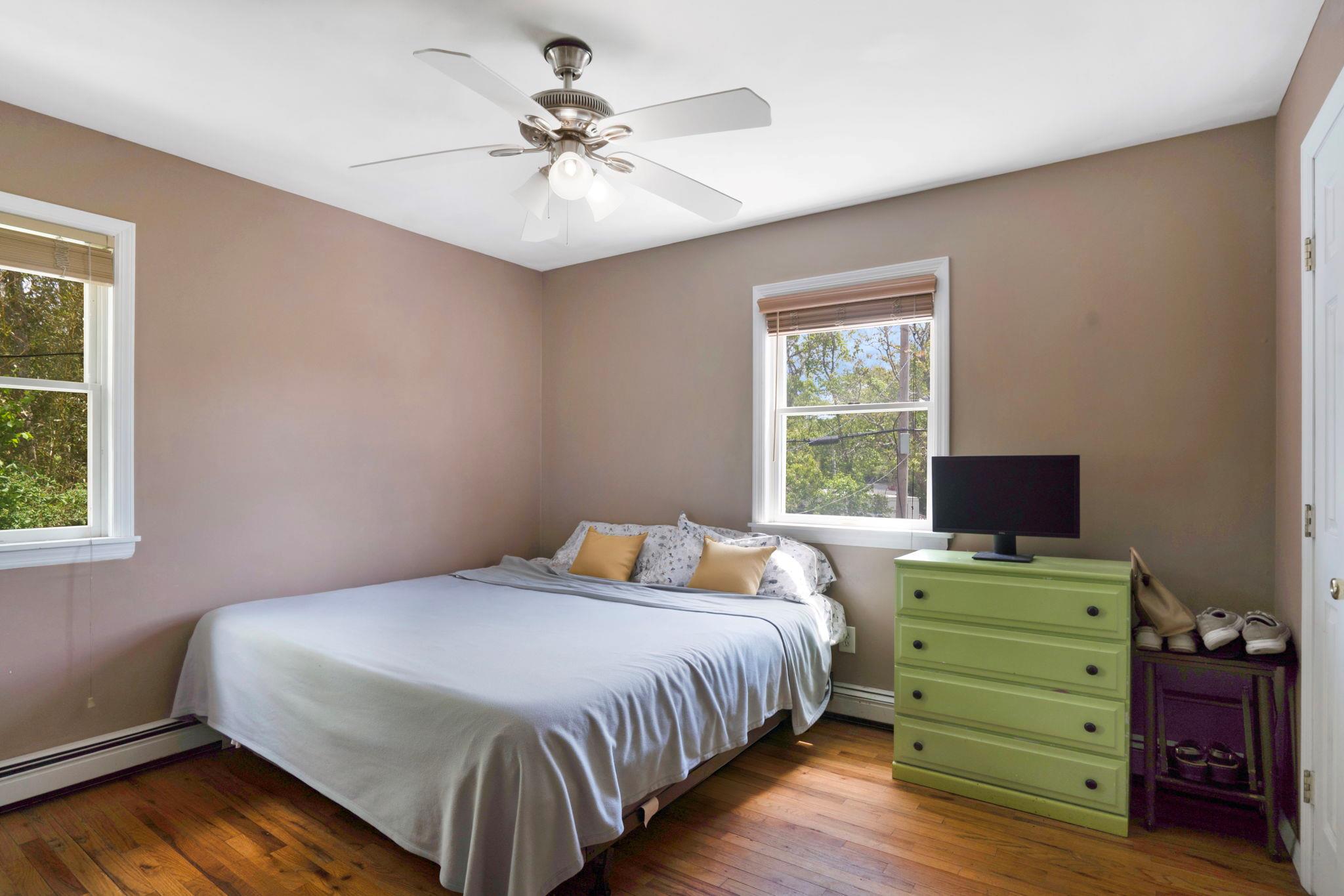 106 S Country Road, Westhampton Beach, New York image 20