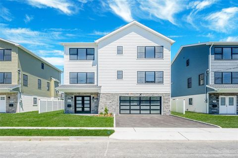 241 Mott Street Oceanside NY 11572
