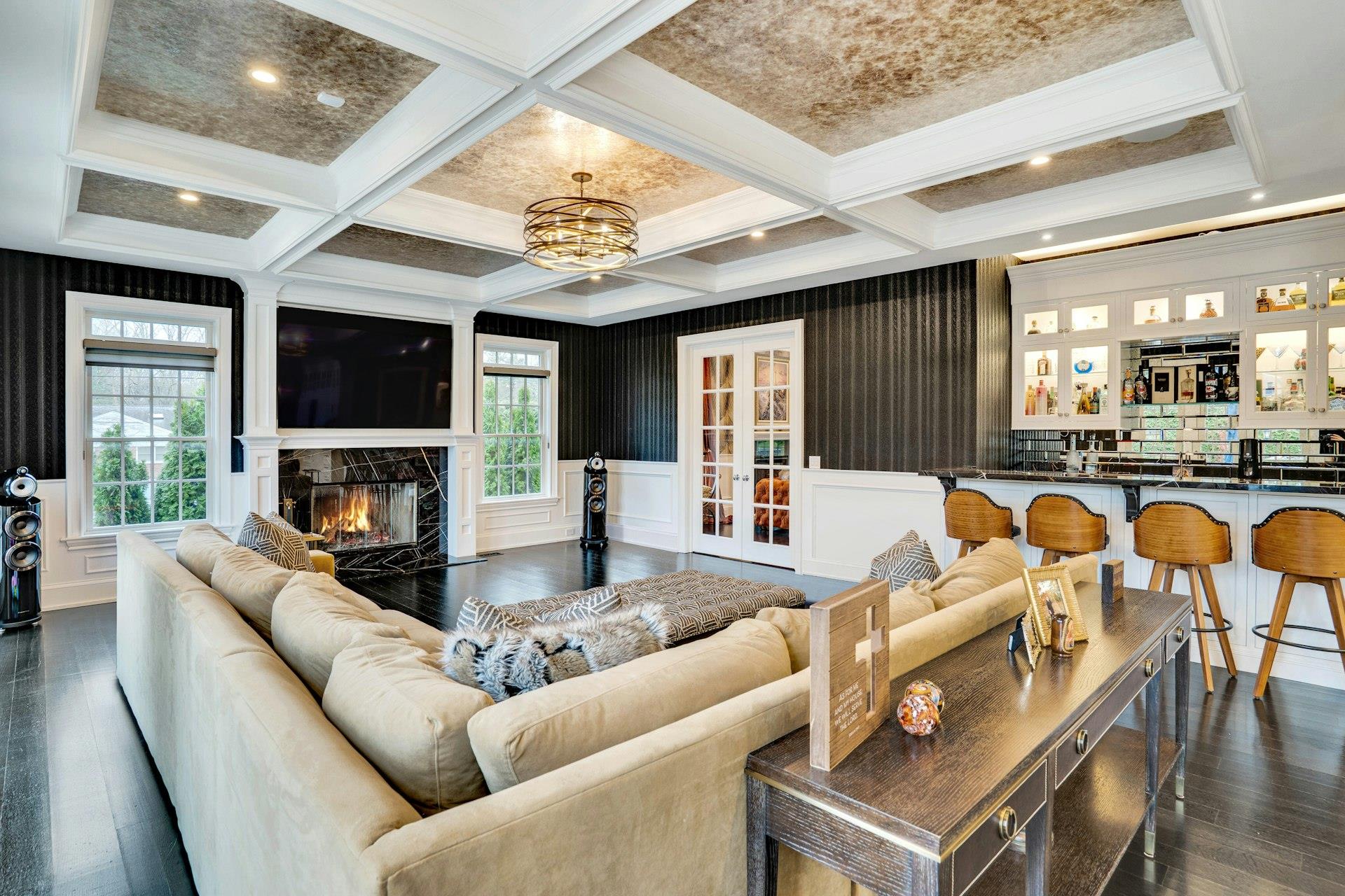 116 Carman Road, Dix Hills, New York image 22