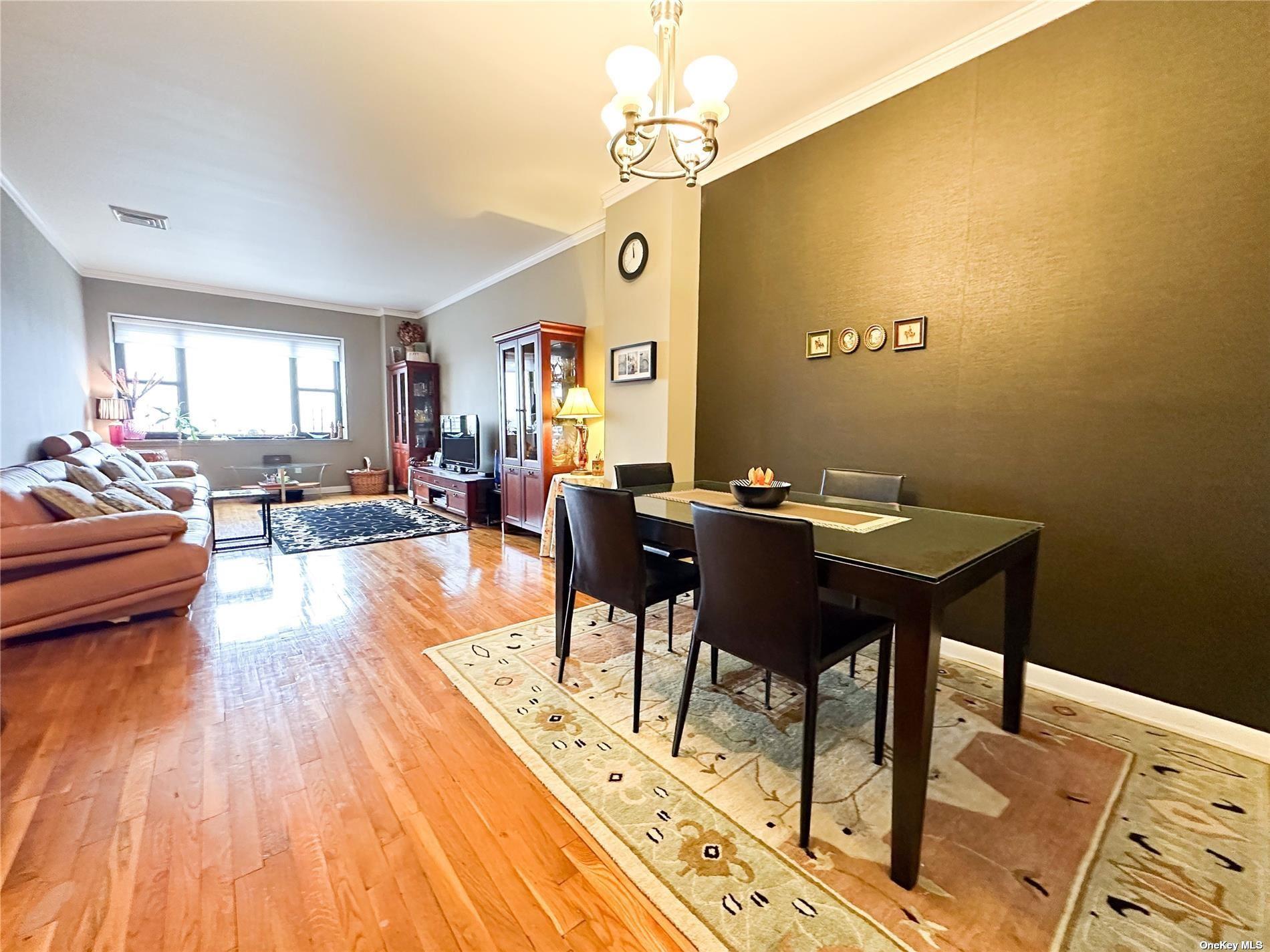 62-10 Woodside Avenue #311, Woodside, New York image 2