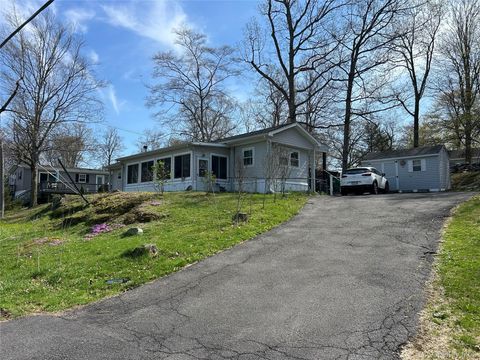 22 Baumville Road Fishkill NY 12524