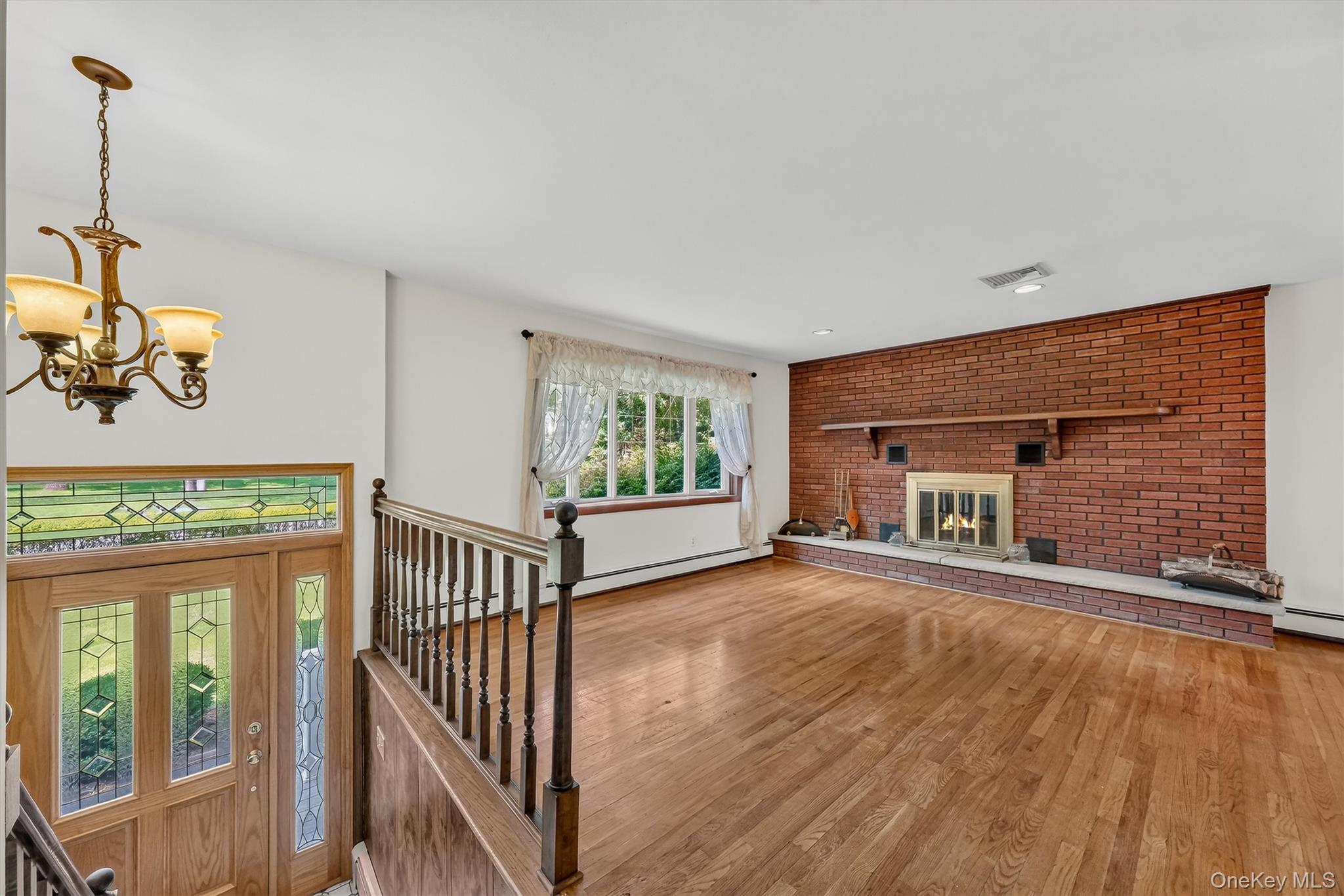37 Julie Drive