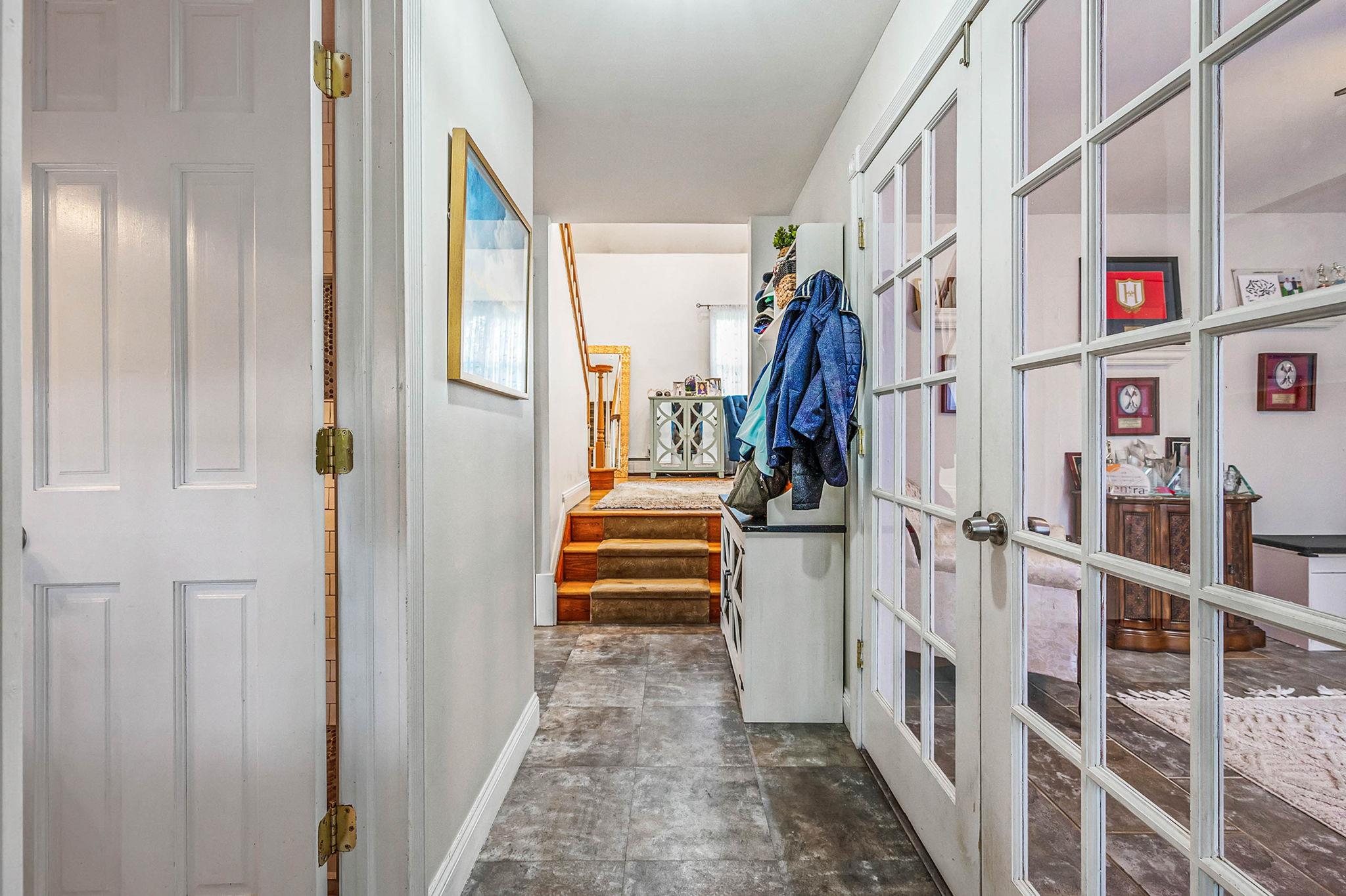 23 Chester Street, East Northport, New York image 3