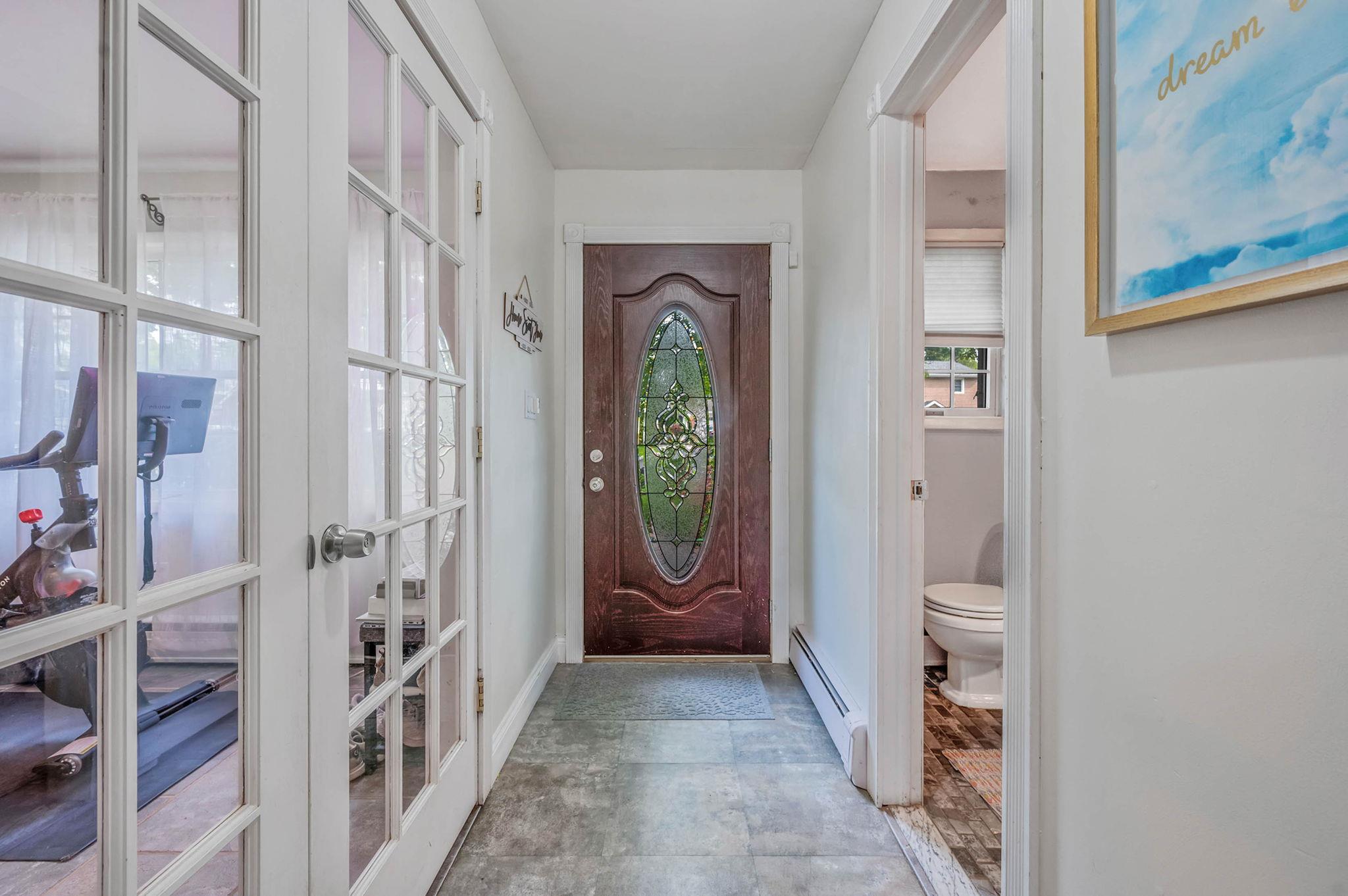 23 Chester Street, East Northport, New York image 4