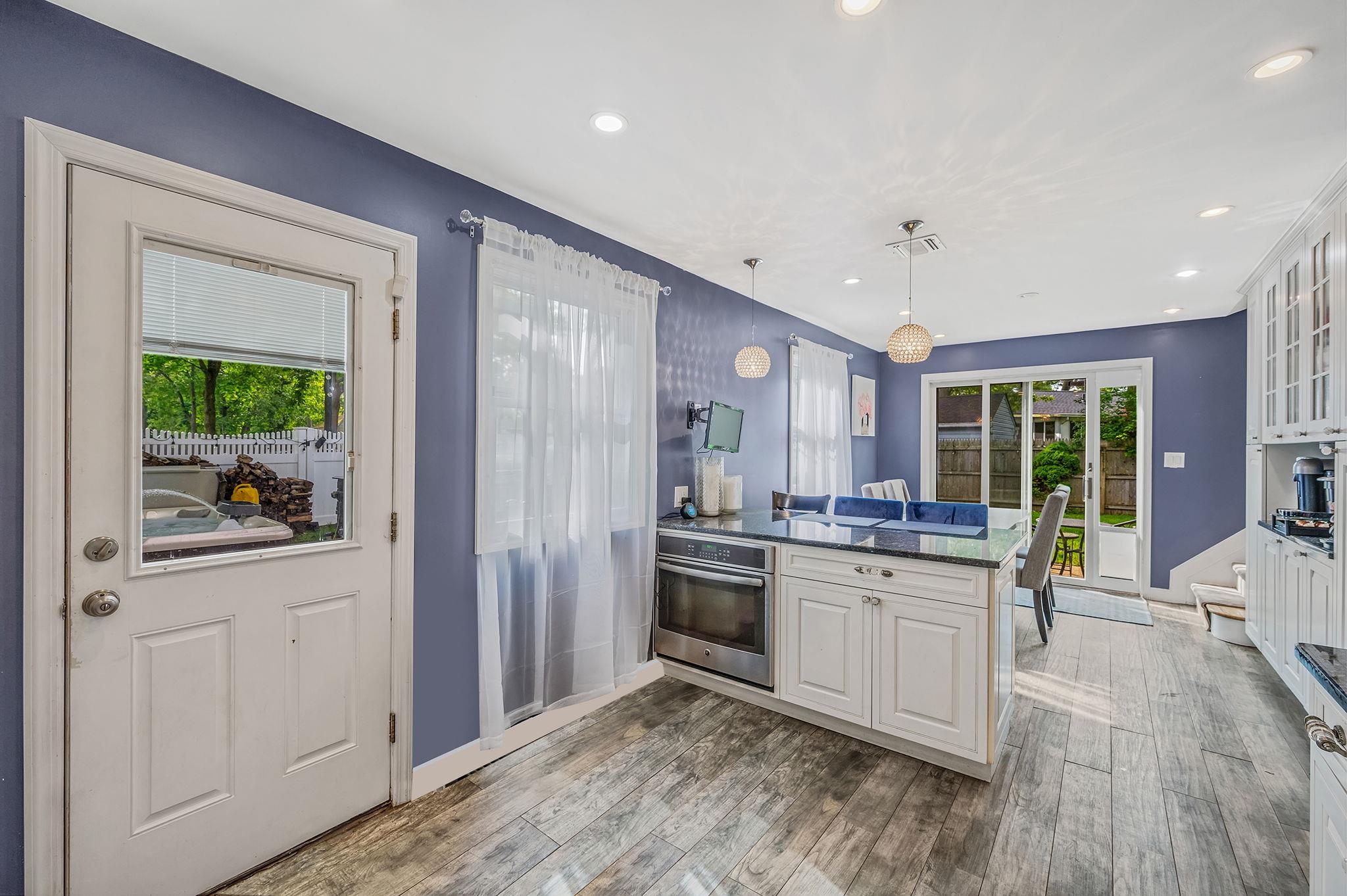 23 Chester Street, East Northport, New York image 12