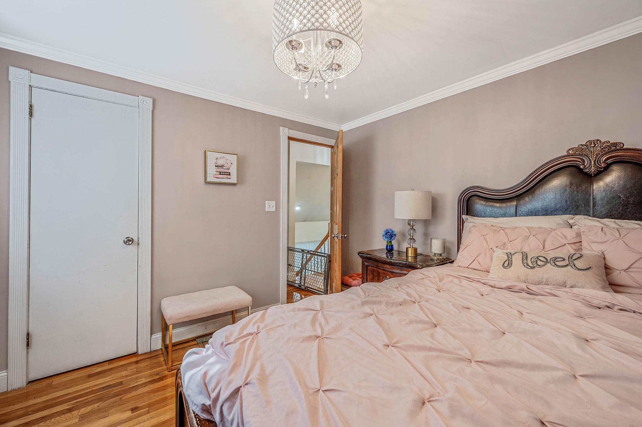 23 Chester Street, East Northport, New York image 22