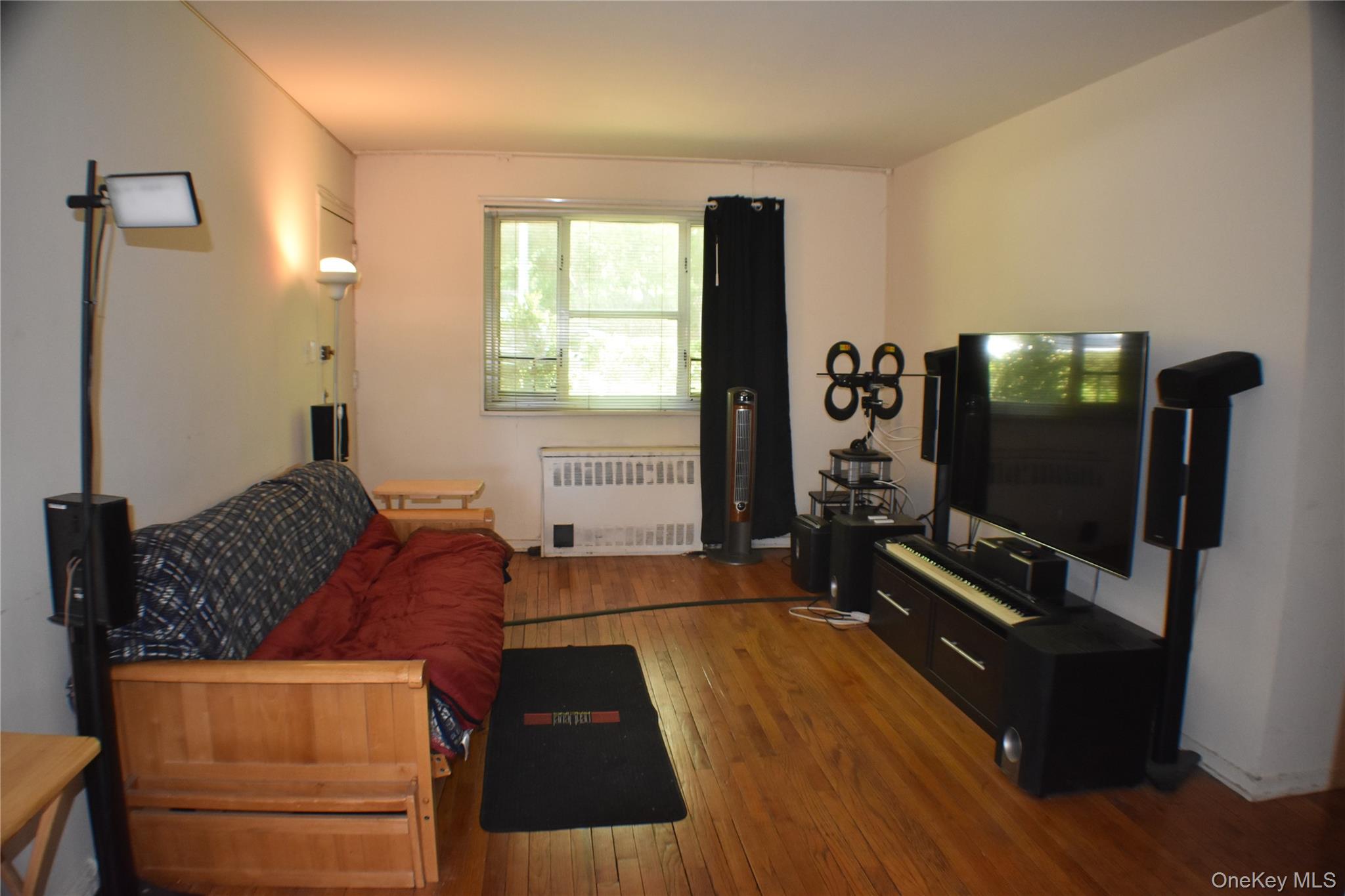 228-14 Stronghurst Avenue 3113, Lower Level