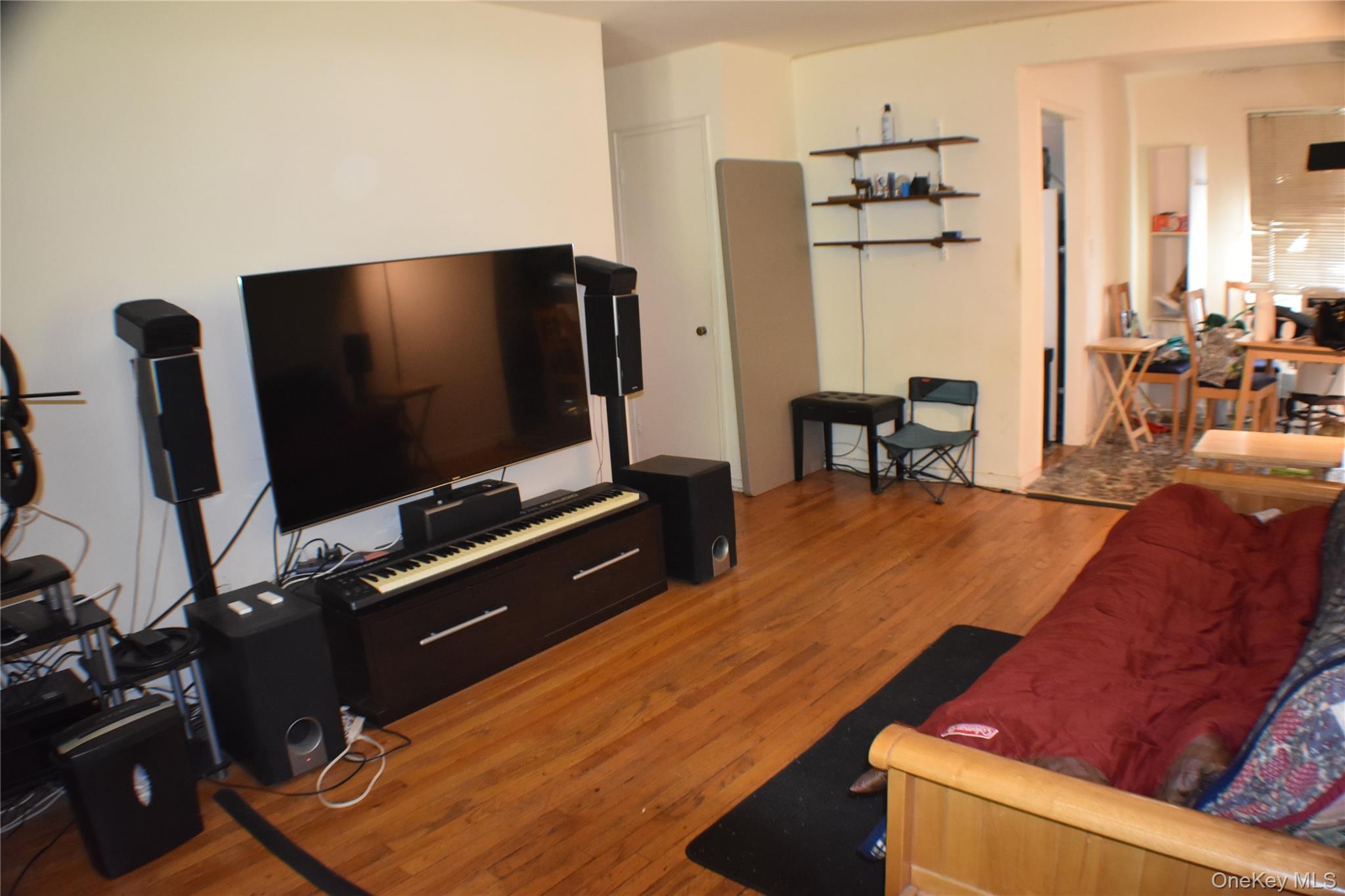228-14 Stronghurst Avenue 3113, Lower Level