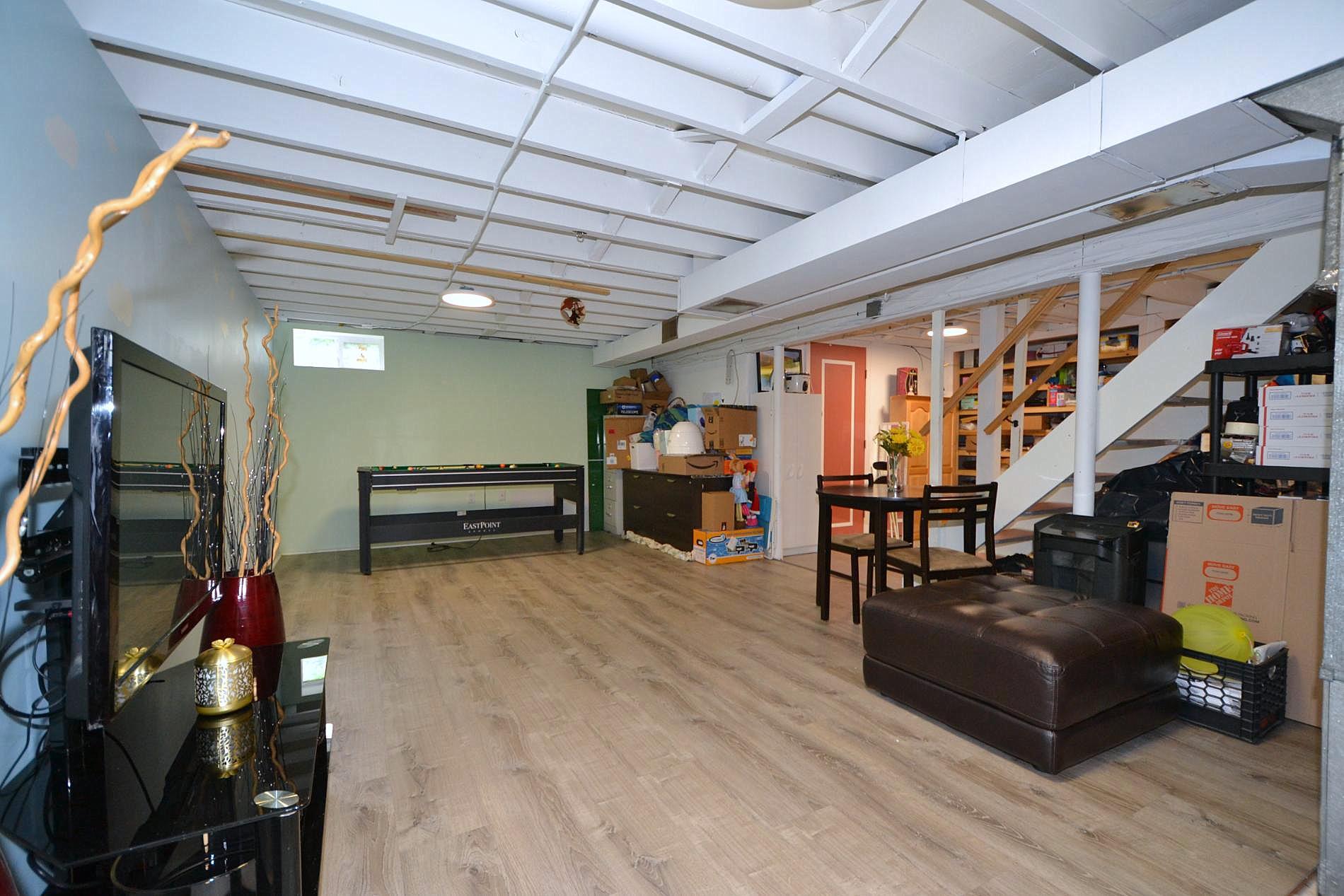 608 Amsterdam Avenue, East Patchogue, New York image 17