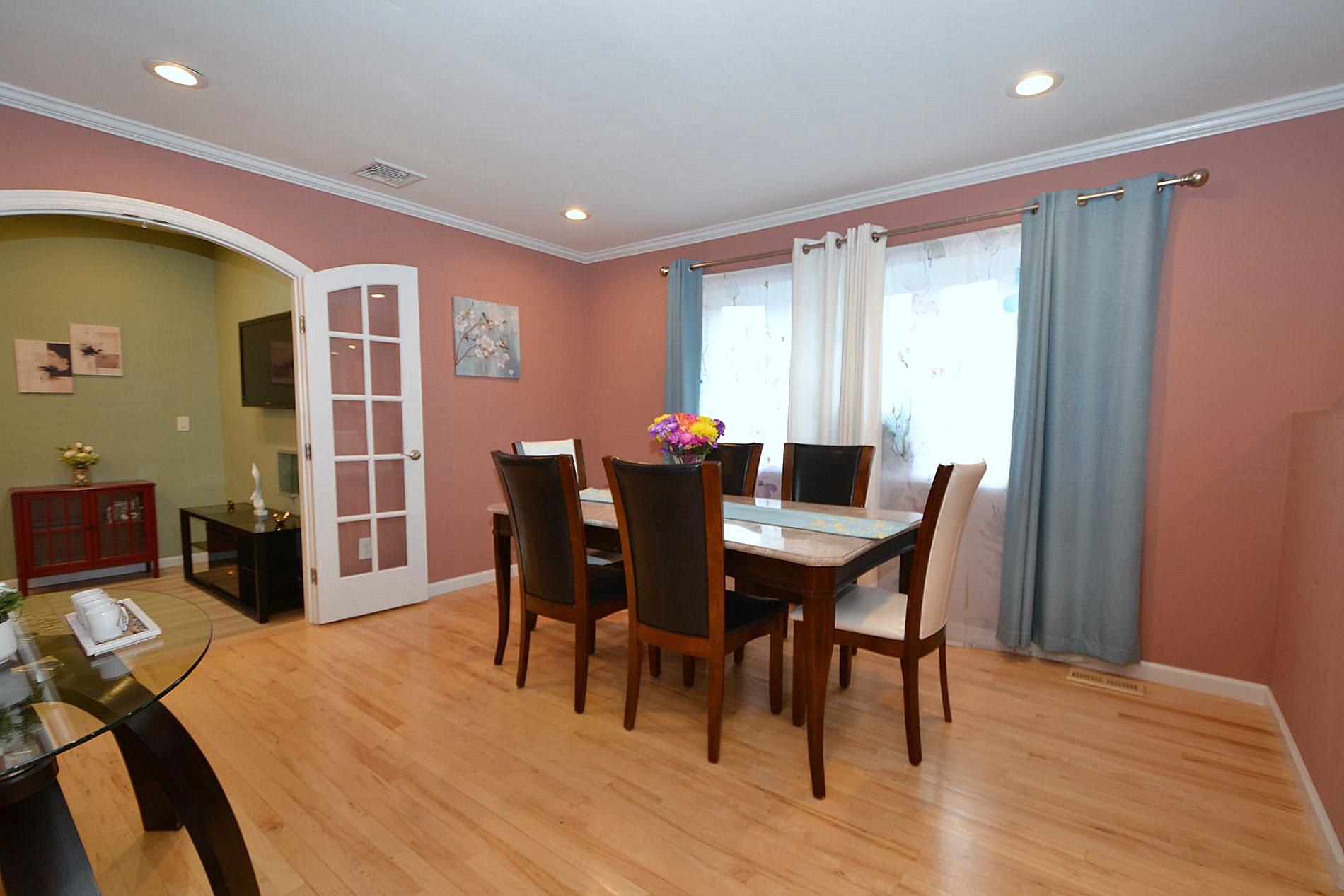 608 Amsterdam Avenue, East Patchogue, New York image 7