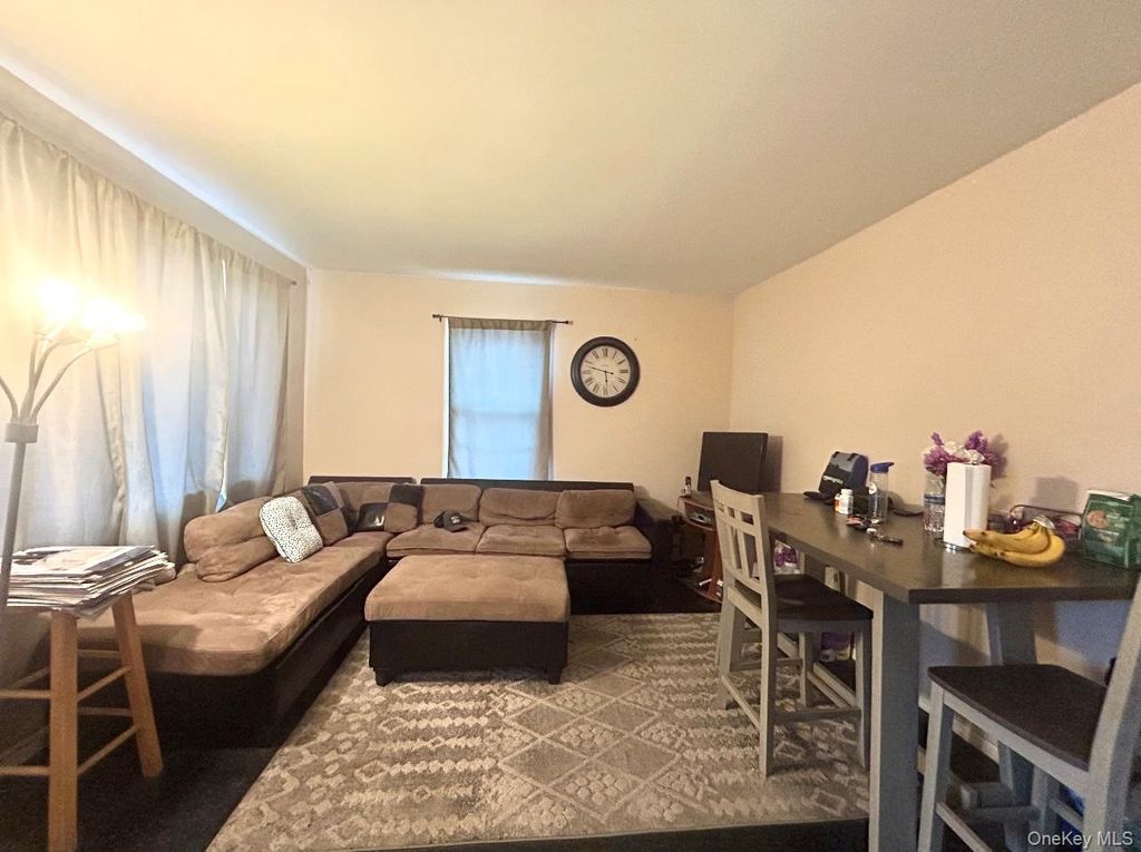 Photo of 22 E Halley Lane, Central Islip, NY 11722 (MLS # 945134)