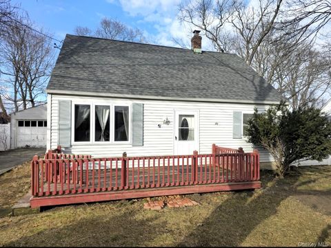 22 E Halley Lane, Central Islip, NY 11722 - MLS#: 945134