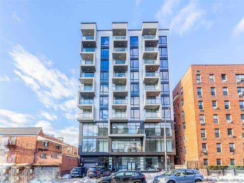Condo For Sale - 134-11 Franklin Avenue #7A<br/> Flushing, NY 11355