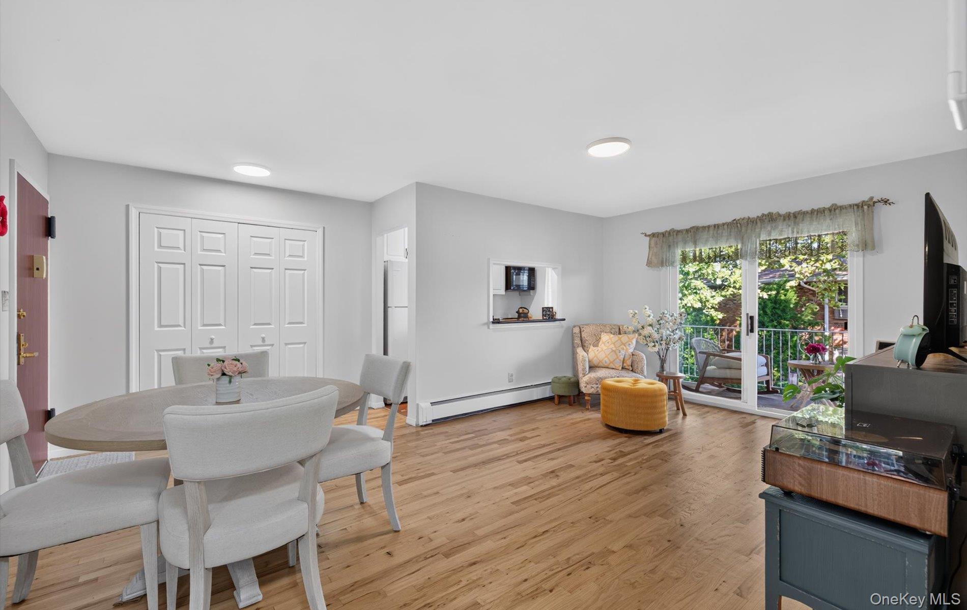 1 Toms Point Lane 17E