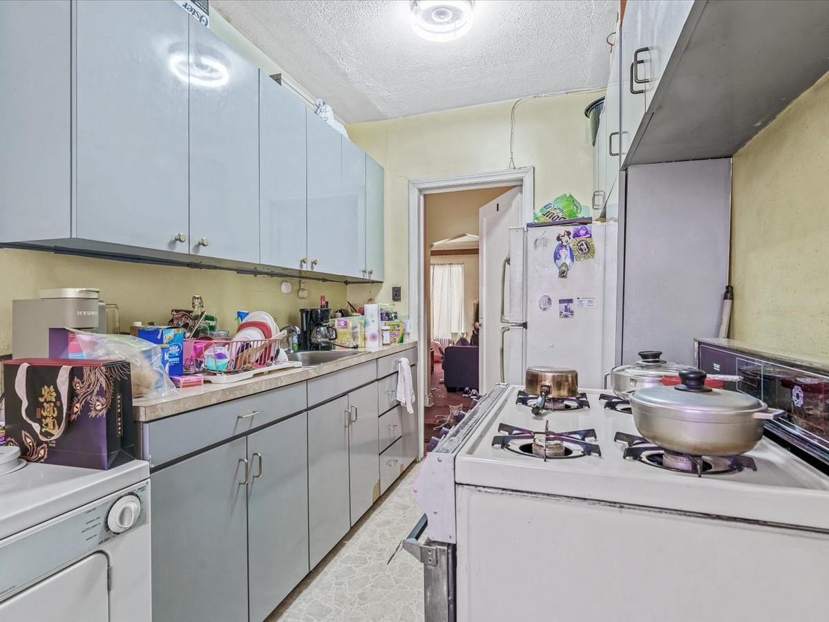 20-25 26th Street