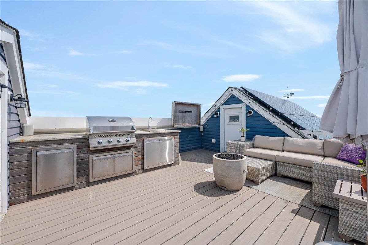 41 Michigan Street, Long Beach, New York image 27