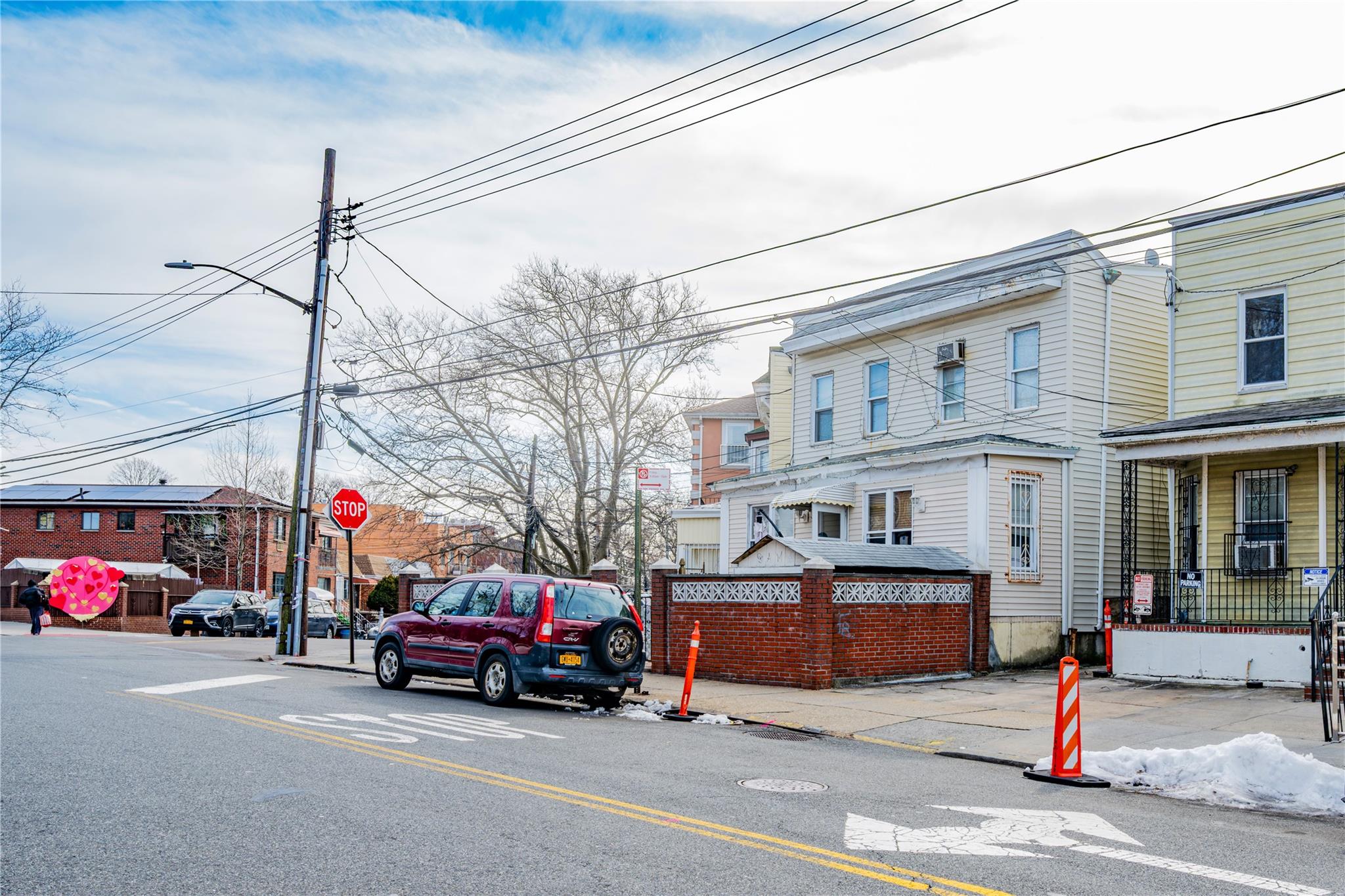 99-32 Alstyne Avenue, Corona, New York image 4