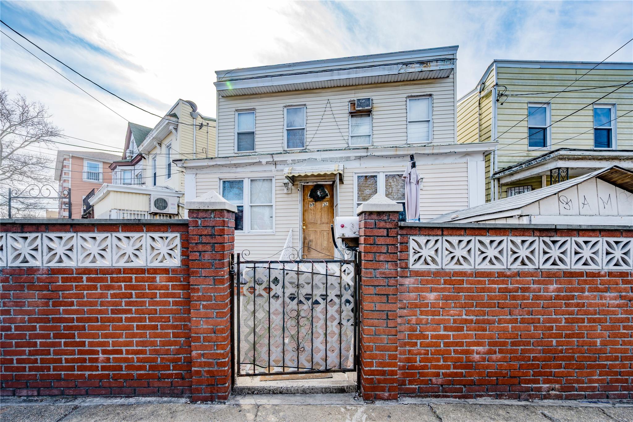 99-32 Alstyne Avenue, Corona, New York image 2