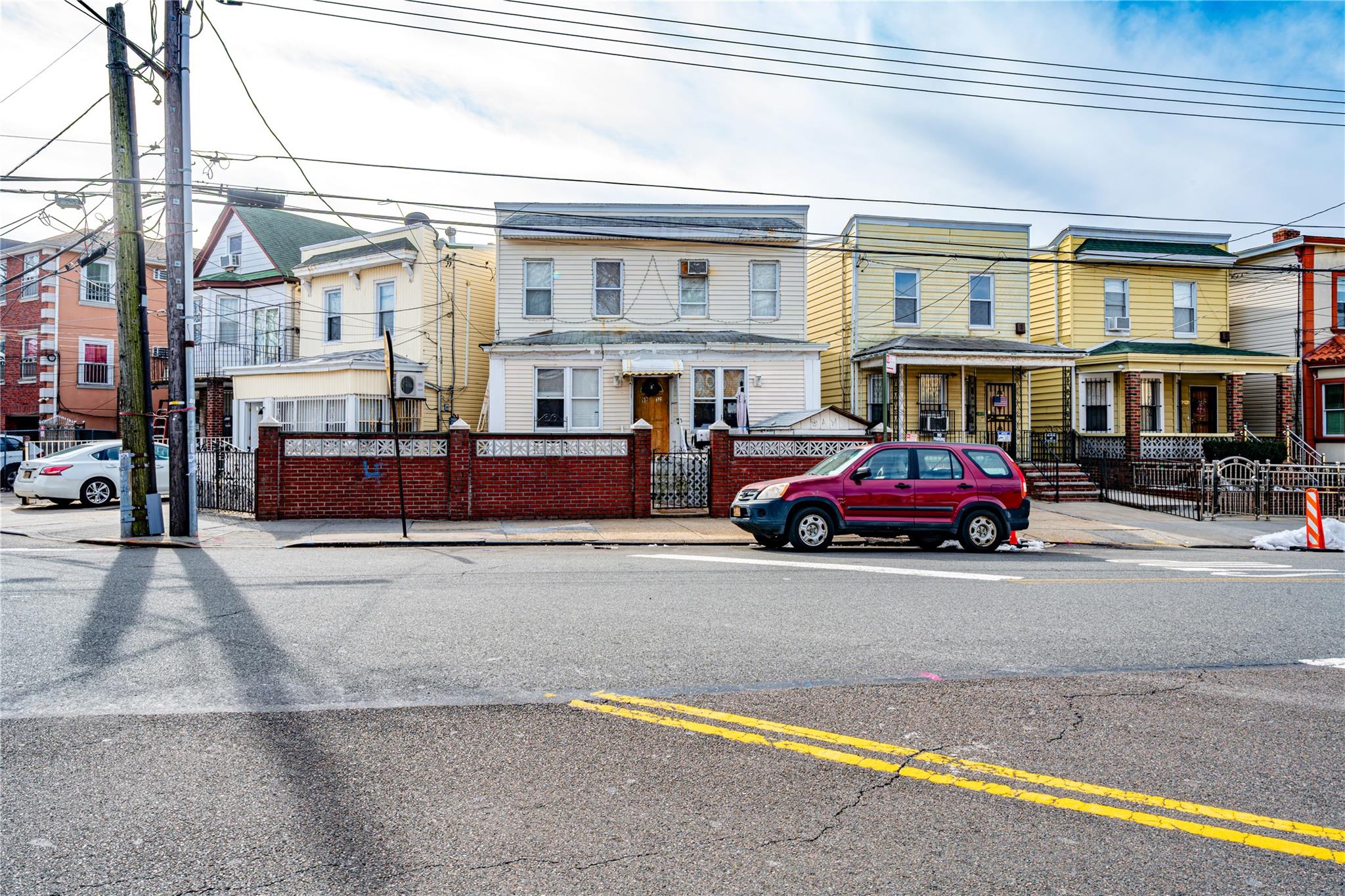 99-32 Alstyne Avenue, Corona, New York image 1