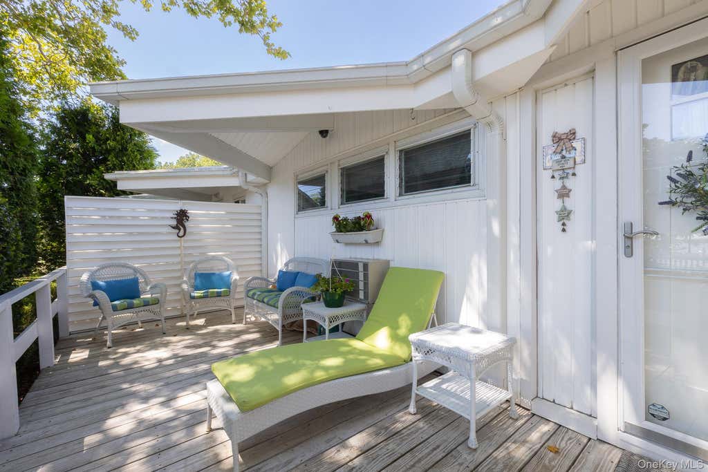 Photo of 35 Library Ave. AVE #8 T, Westhampton Beach, NY 11978 (MLS # 1039840)