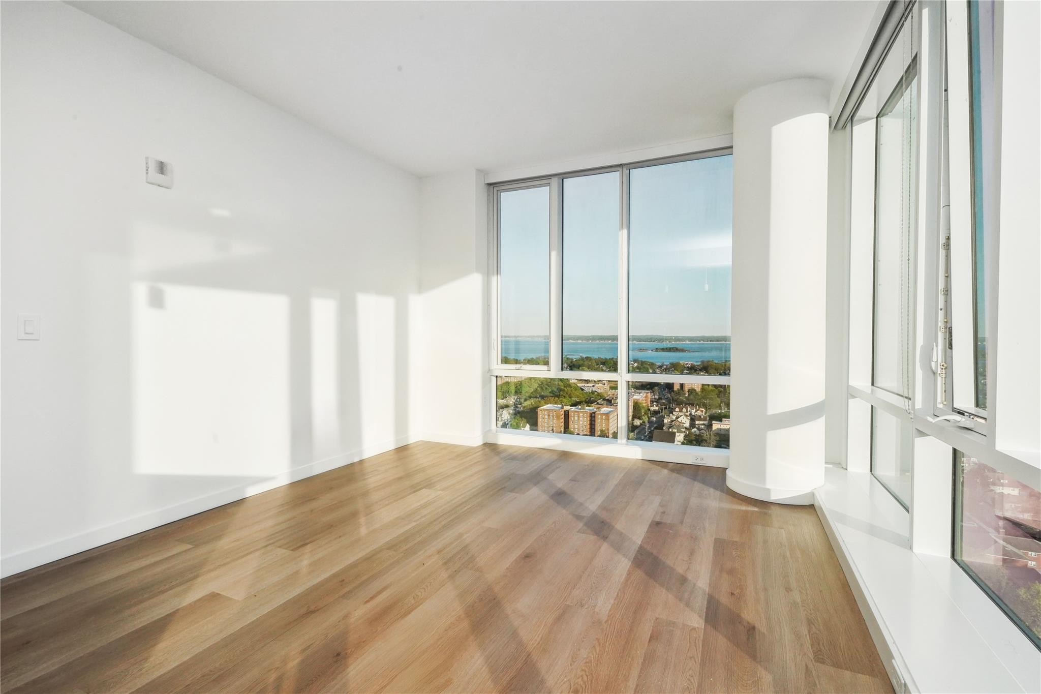 Rental Property at Clinton Place 1803, New Rochelle, New York - Bedrooms: 2 
Bathrooms: 2 
Rooms: 4  - $4,549 MO.