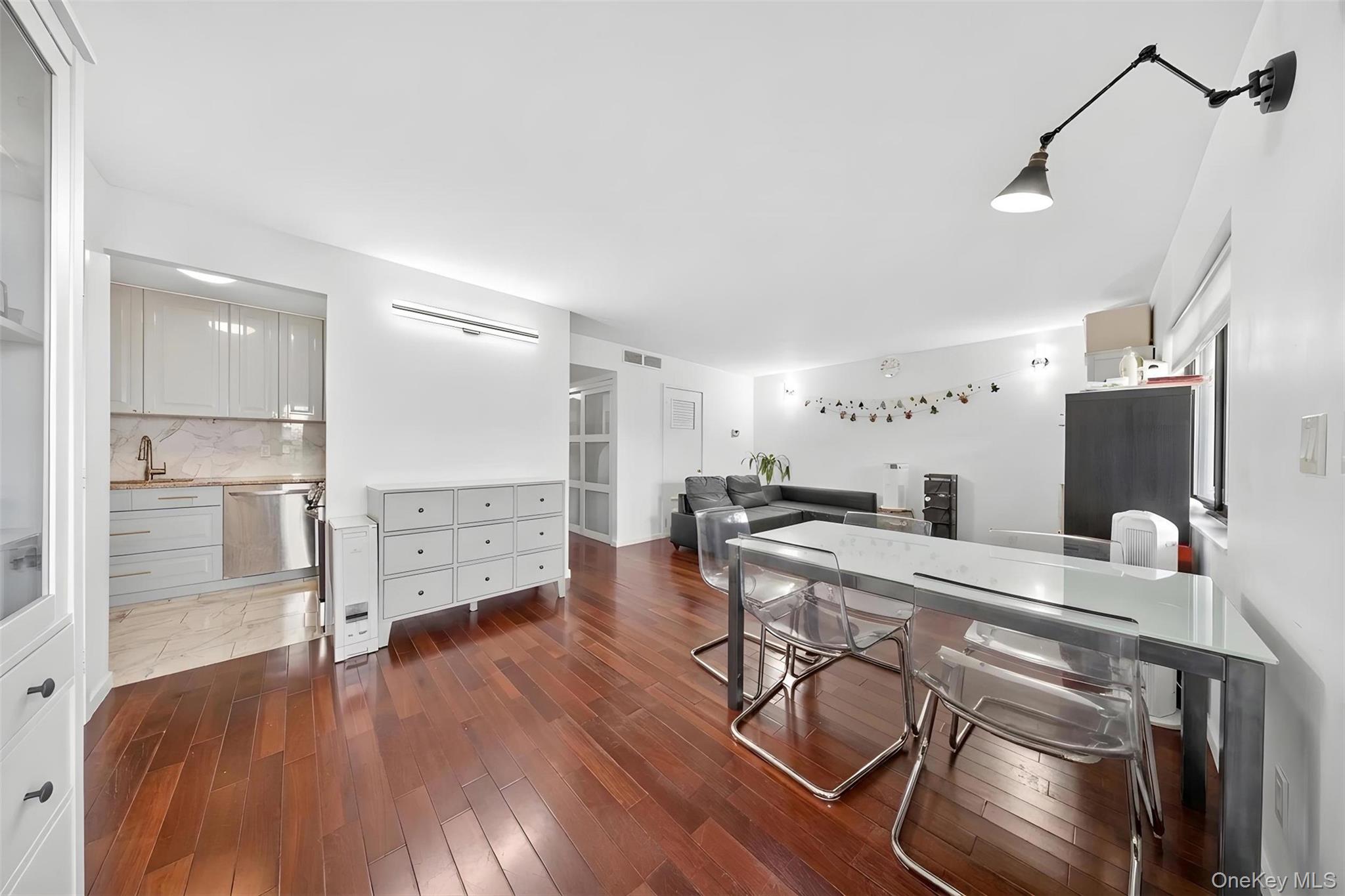 550 115th Street 550D