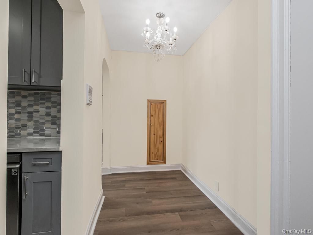 475 Bronx River Road 5C