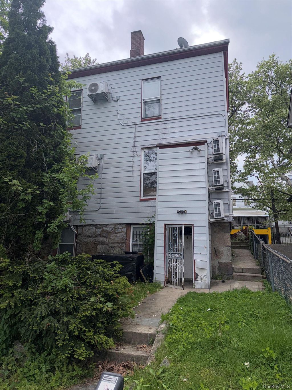 Photo of 25 Union Avenue, Mount Vernon, NY 10550 (MLS # 1000933)