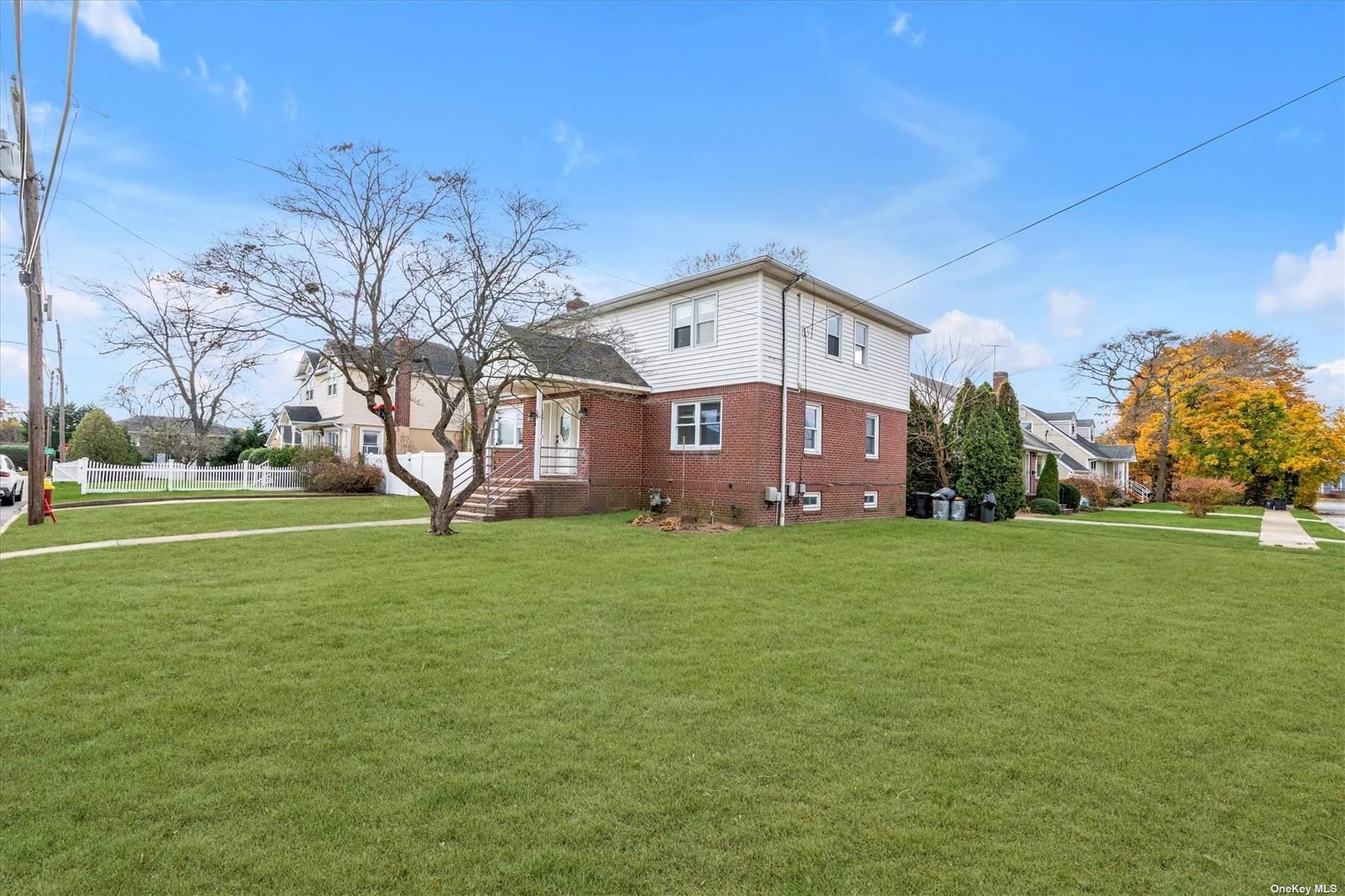 2492 Lefferts Place, Bellmore, New York image 23