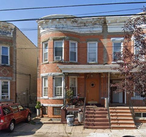 10426 104th Street Ozone Park NY 11417