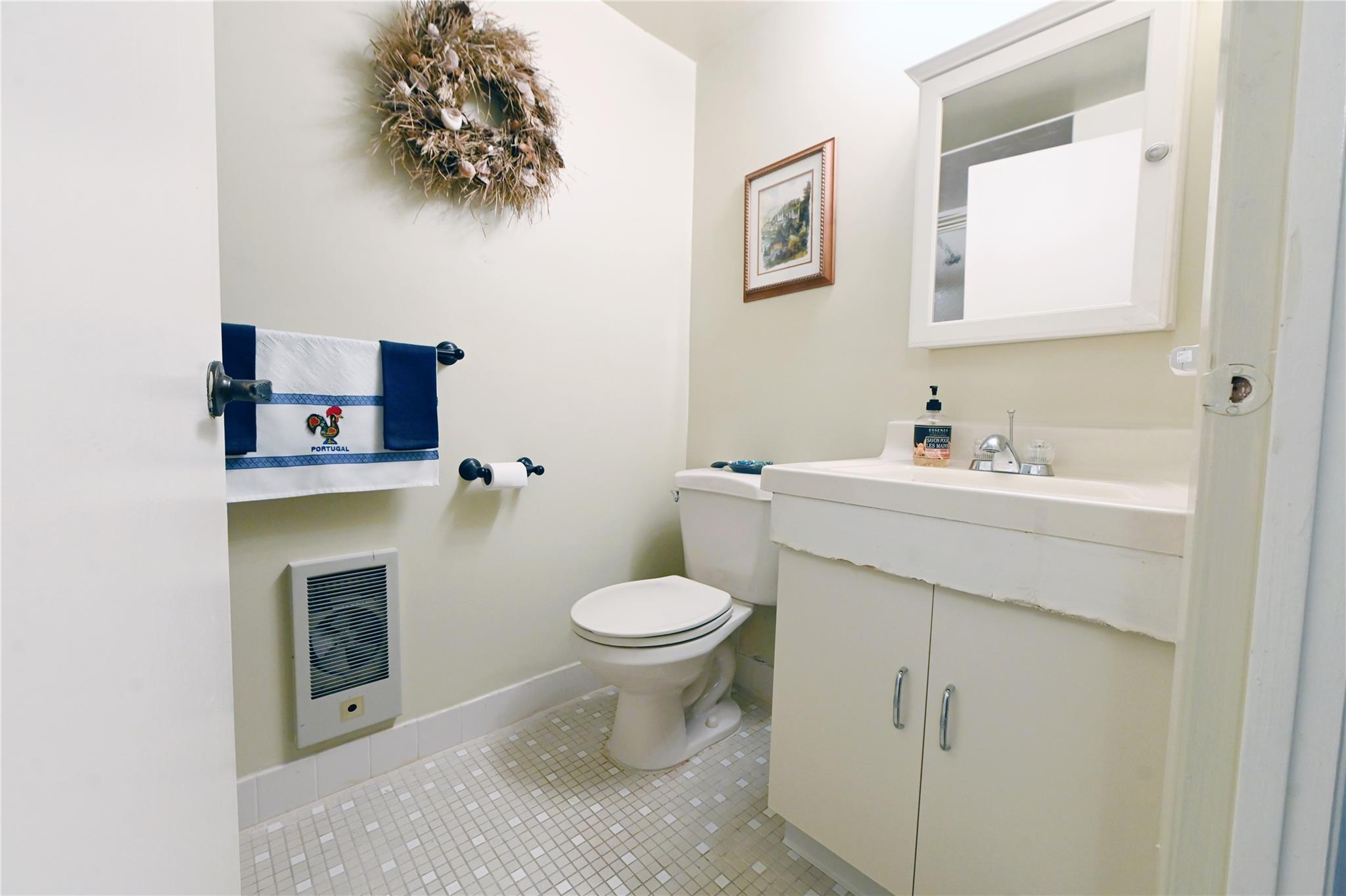 800 Willis Avenue #211, Albertson, New York image 4