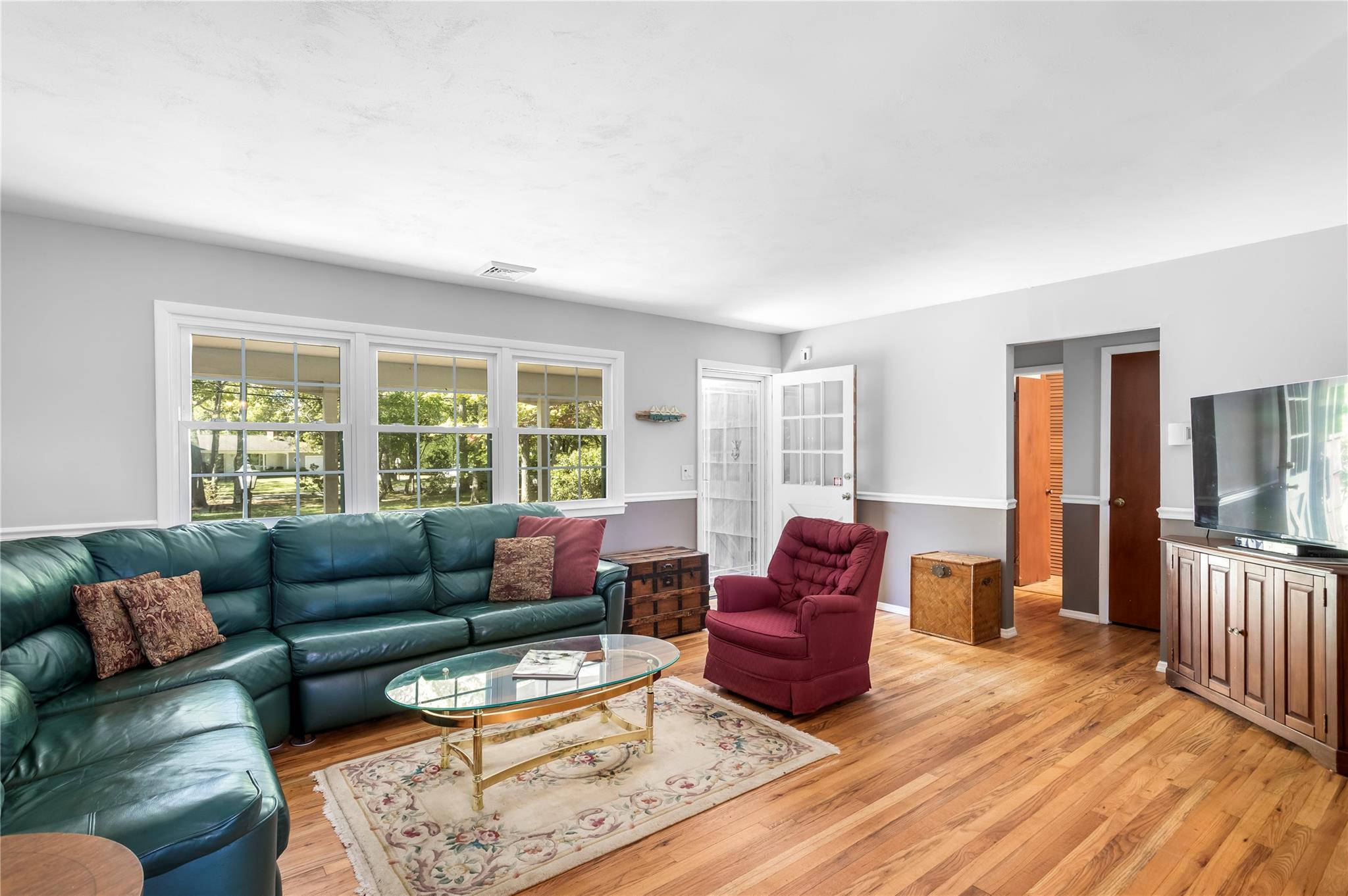 15 Indian Run Road, East Quogue, New York image 2