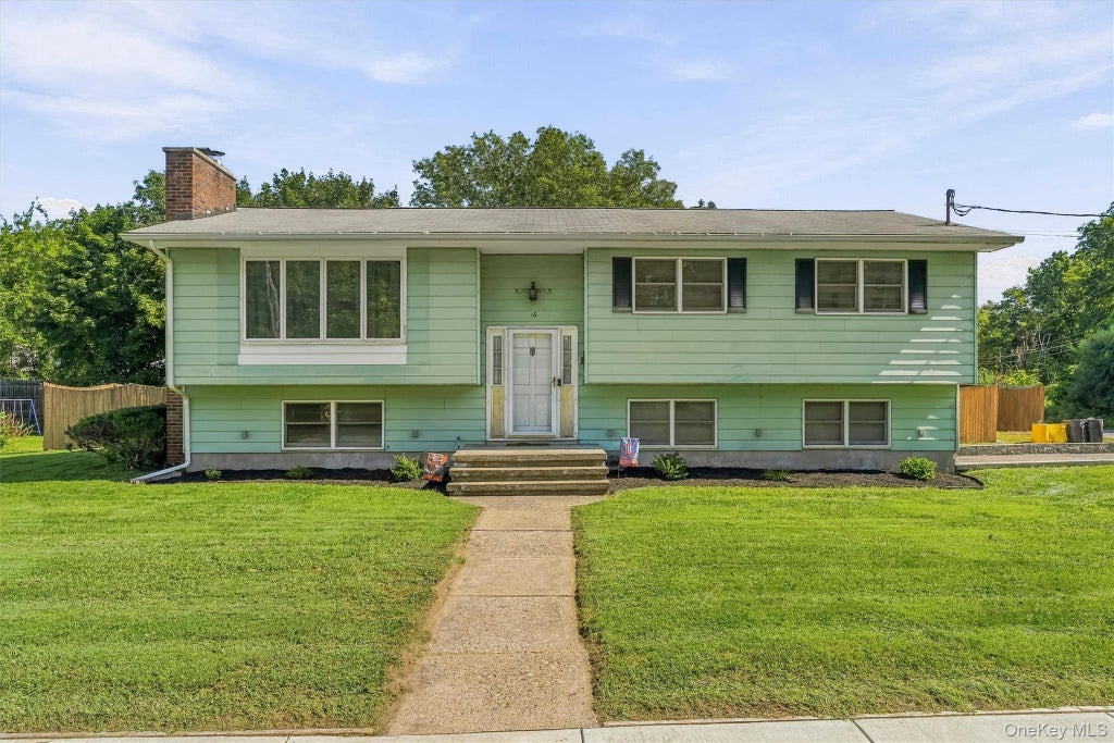 Photo of 16 New Street, Port Jervis, NY 12771 (MLS # 1067028)