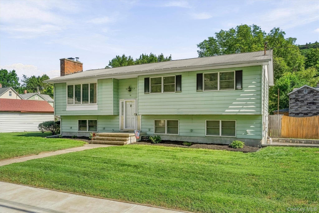 Photo of 16 New Street, Port Jervis, NY 12771 (MLS # 1067028)