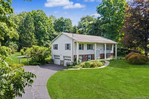 Photo of 1564 Old Baldwin Road, Yorktown Heights, NY 10598 (MLS # 1032148)
