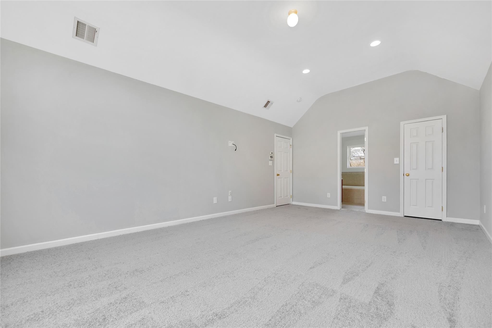2A Rosewood Avenue, Amityville, New York image 31