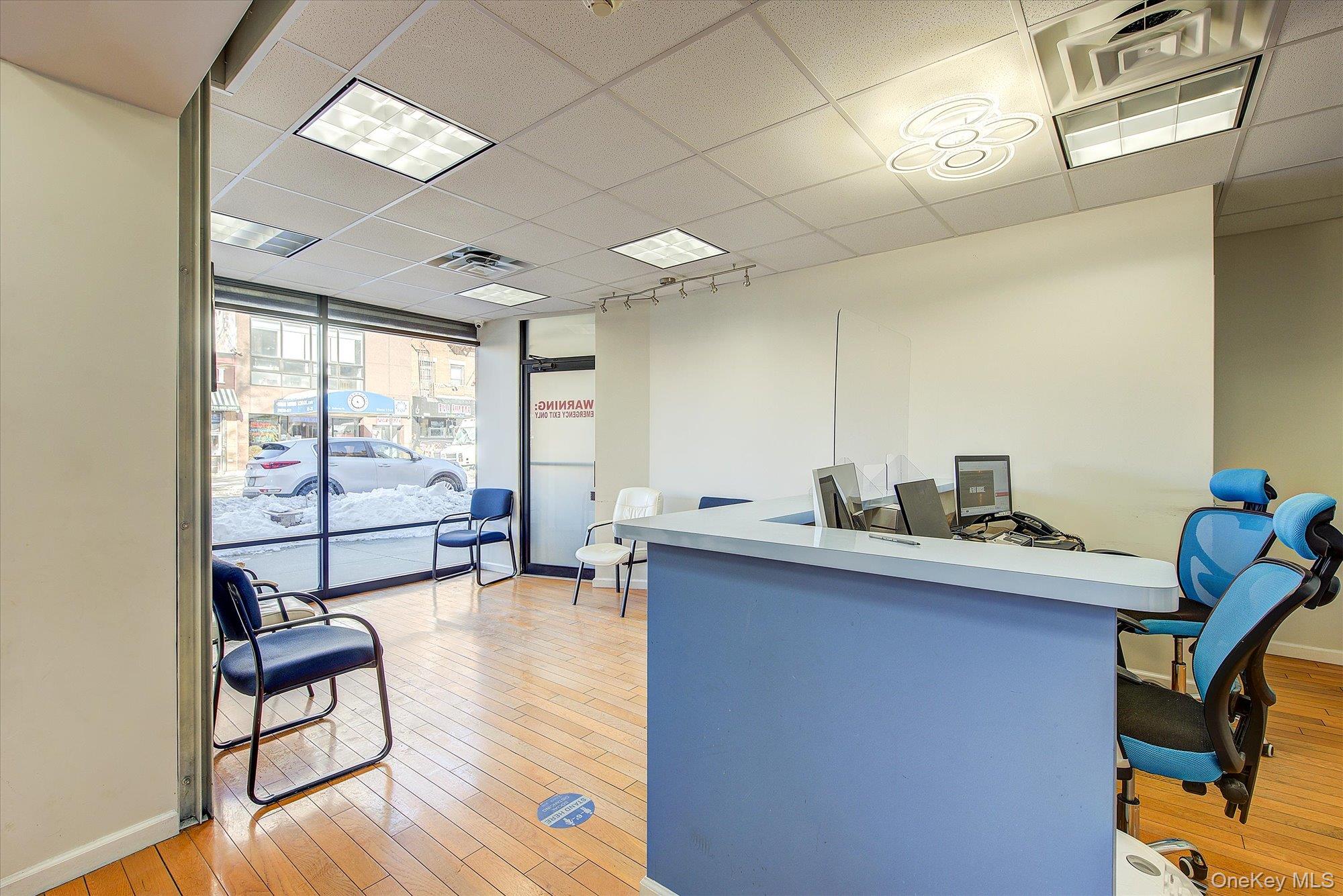 32-33/35/37/39 Steinway Street