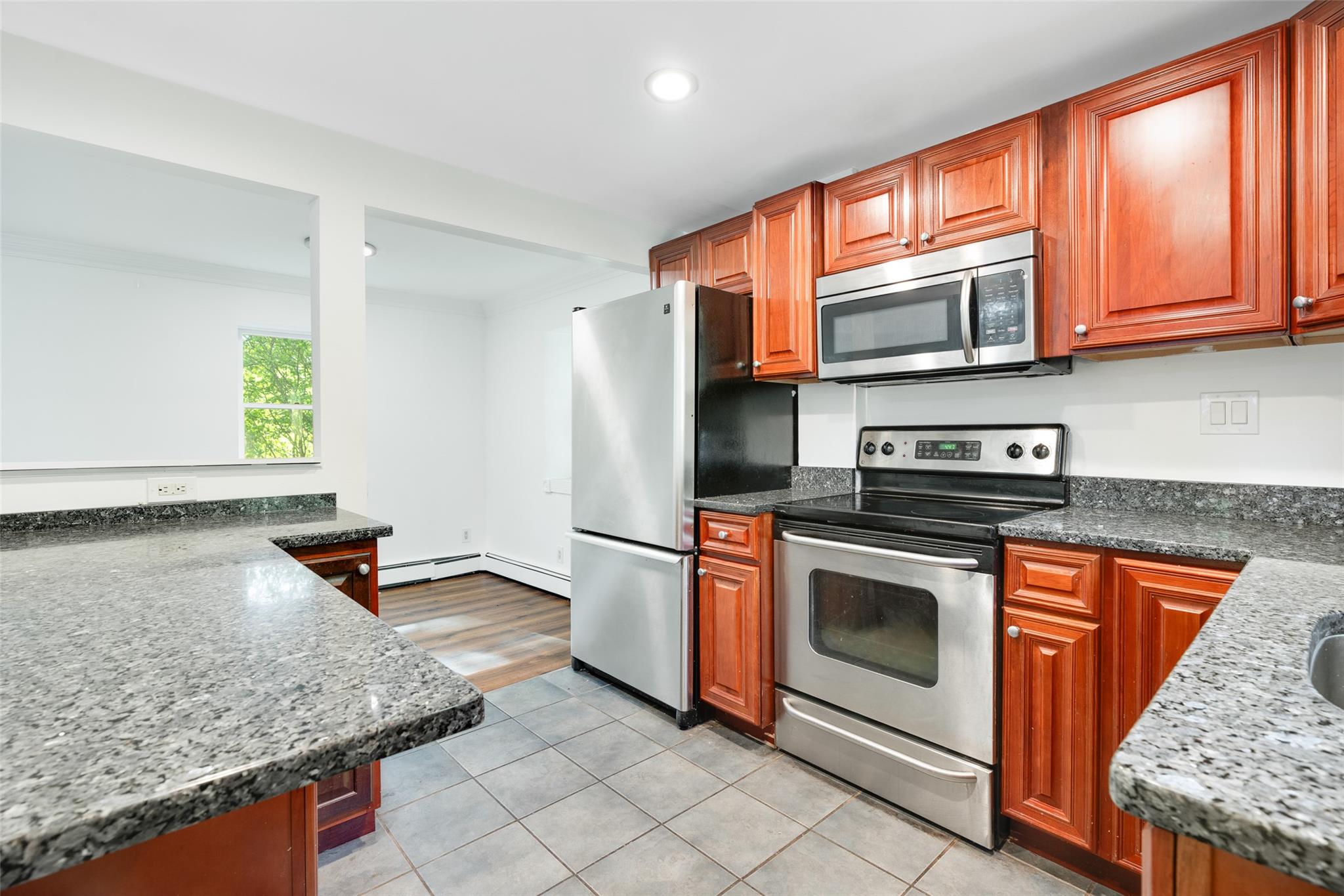 194 Frederick Street, Cortlandt Manor, New York image 13