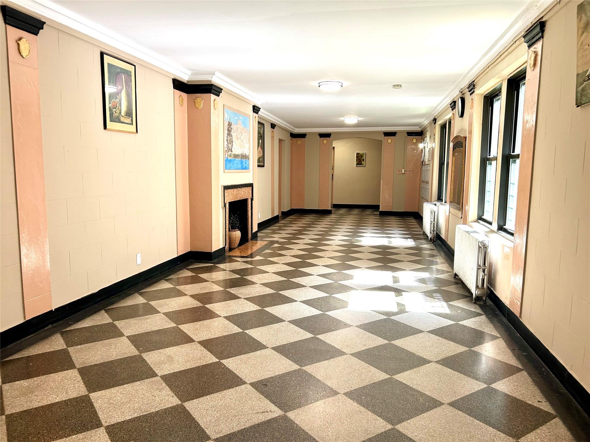 62-64 Saunders Street #3H, Rego Park, New York image 3