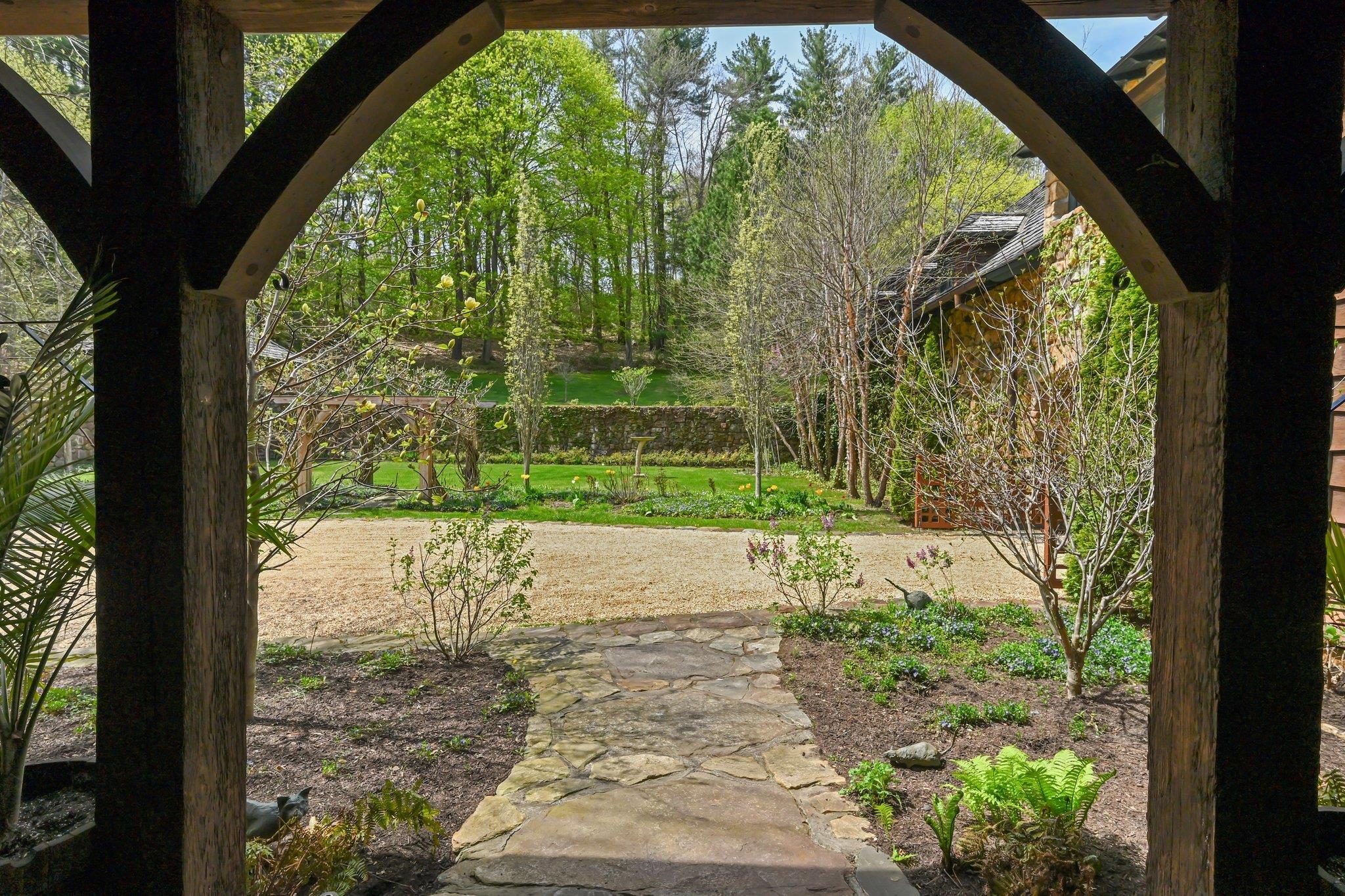 118 John Street, Greenwich, Connecticut image 30
