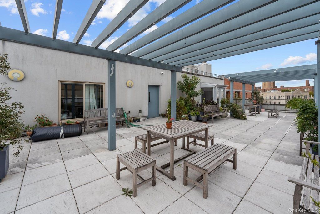 Photo of 715 Fox Street #4H, Bronx, NY 10455 (MLS # 999620)